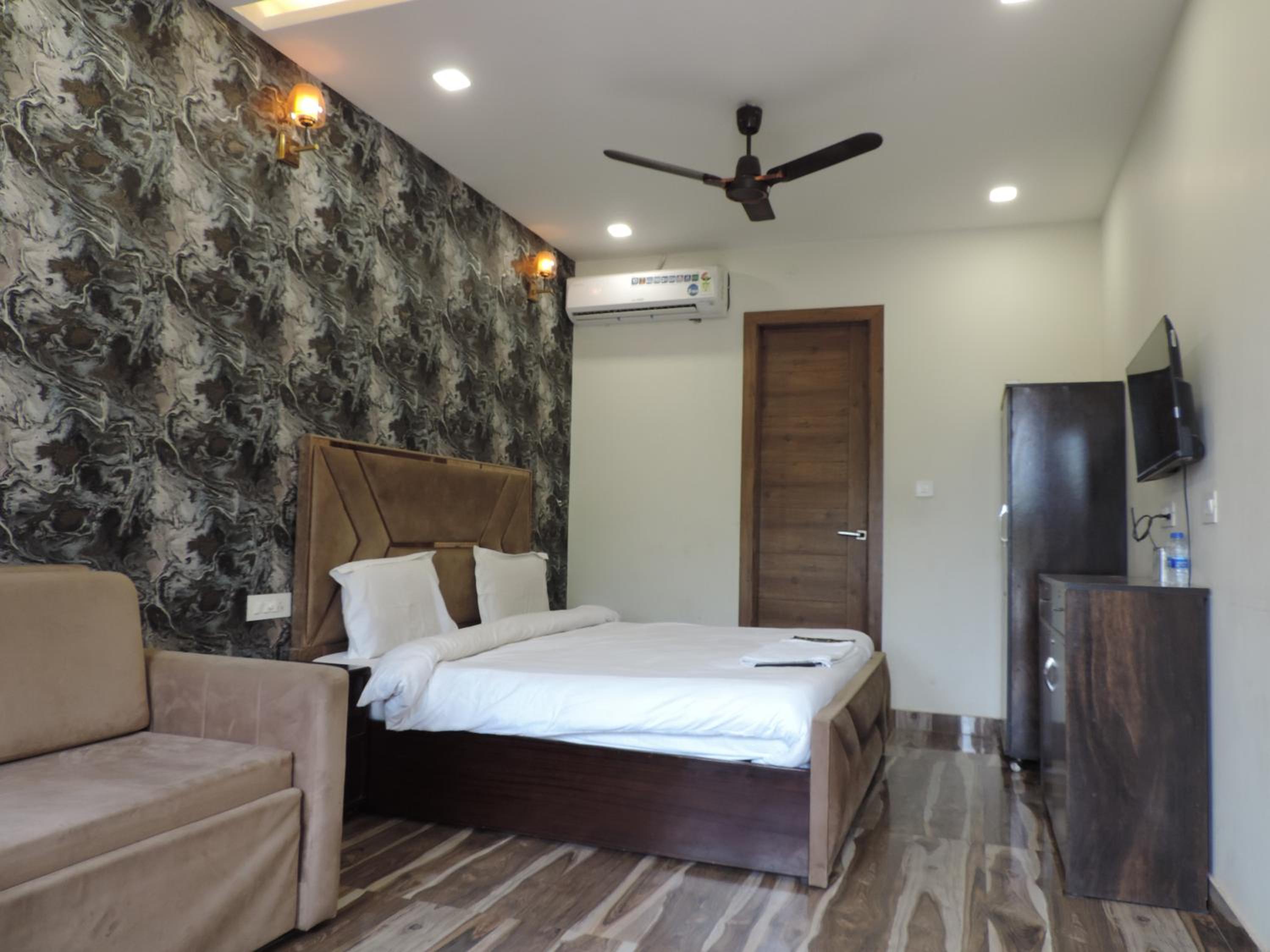 Double Room With Mountain View