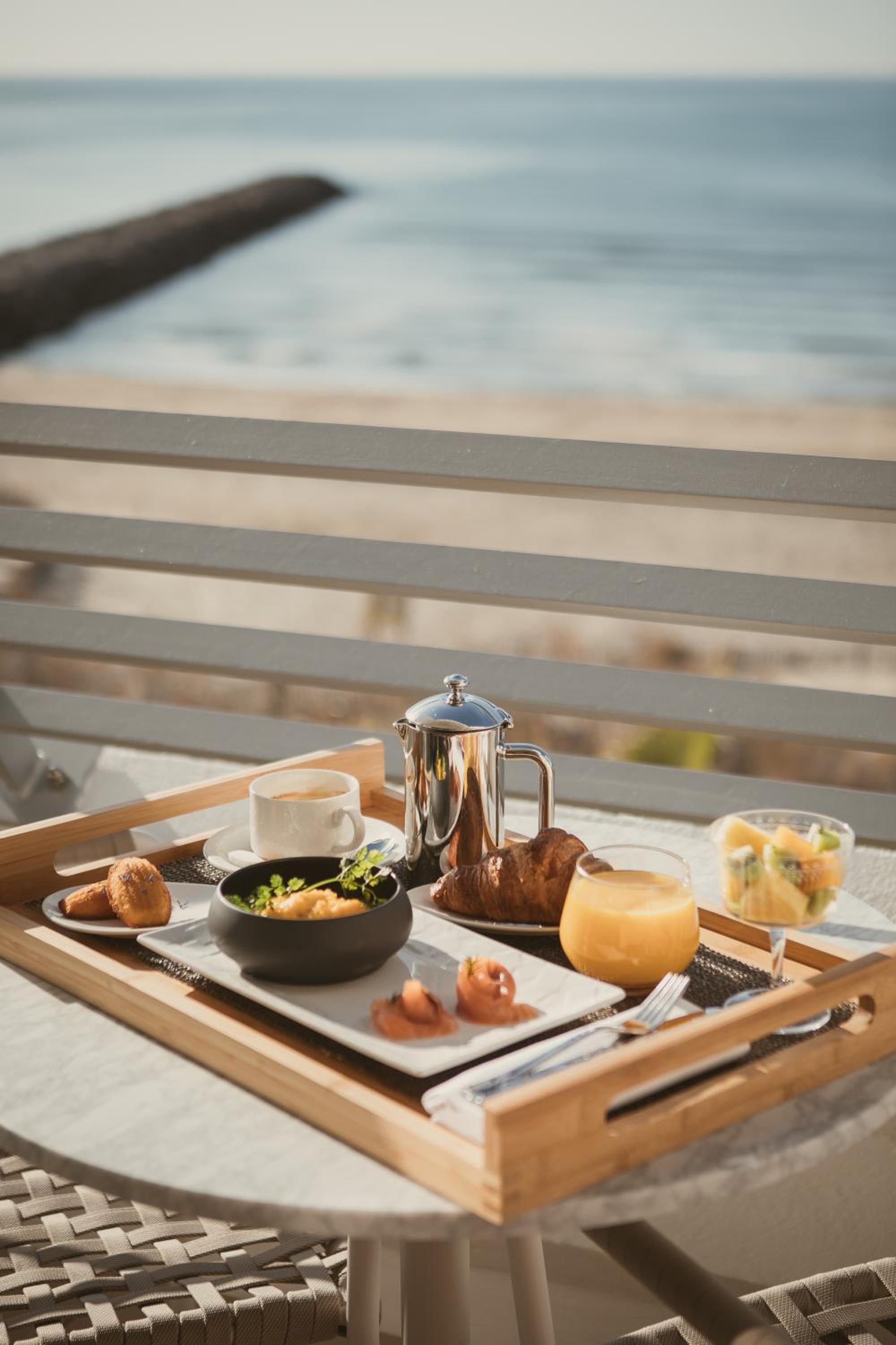 Suite – Vue sur Mer photo