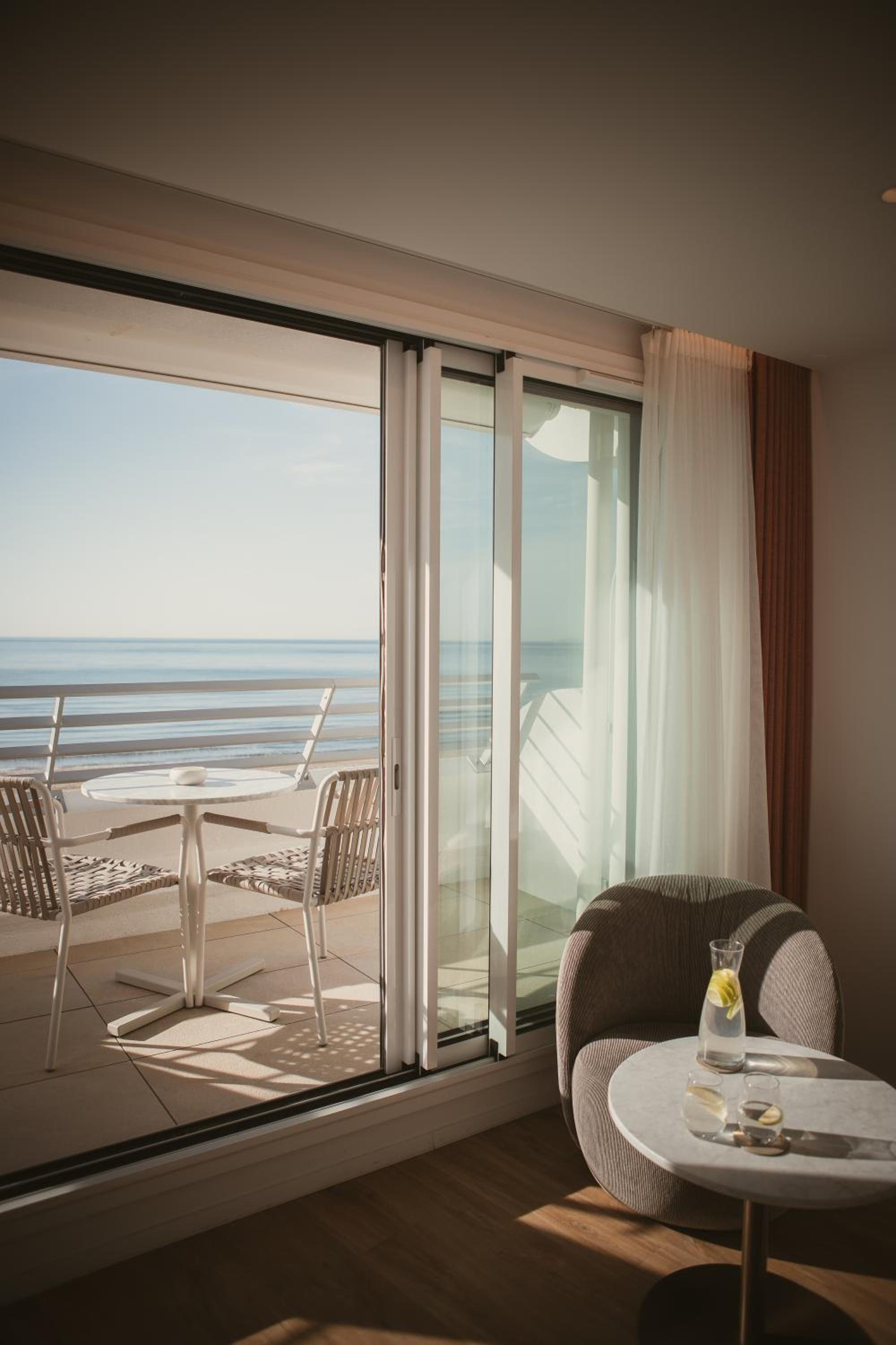 Suite – Vue sur Mer photo