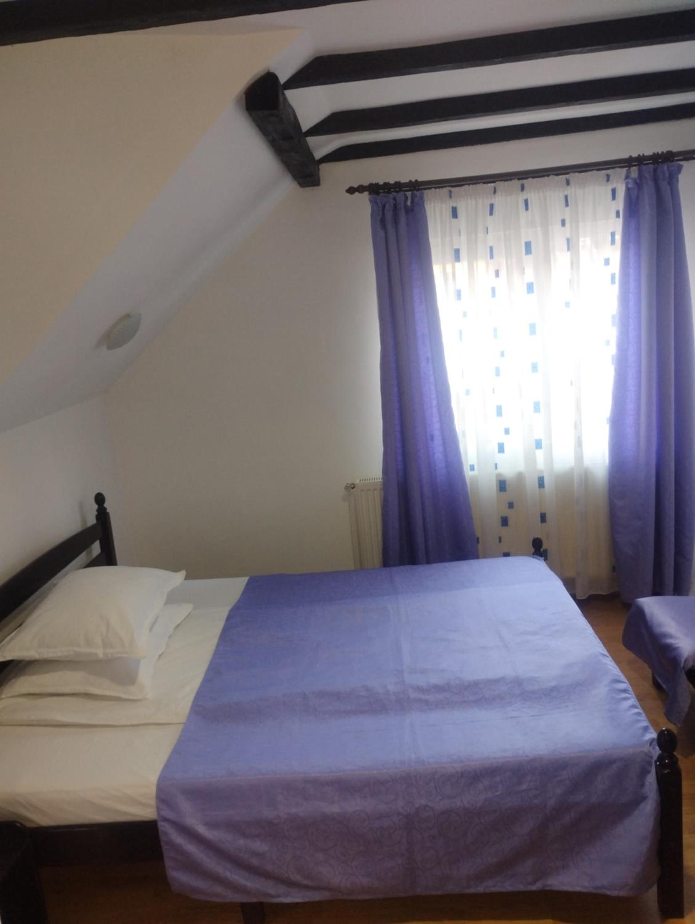 Four-Bedroom House photo 1