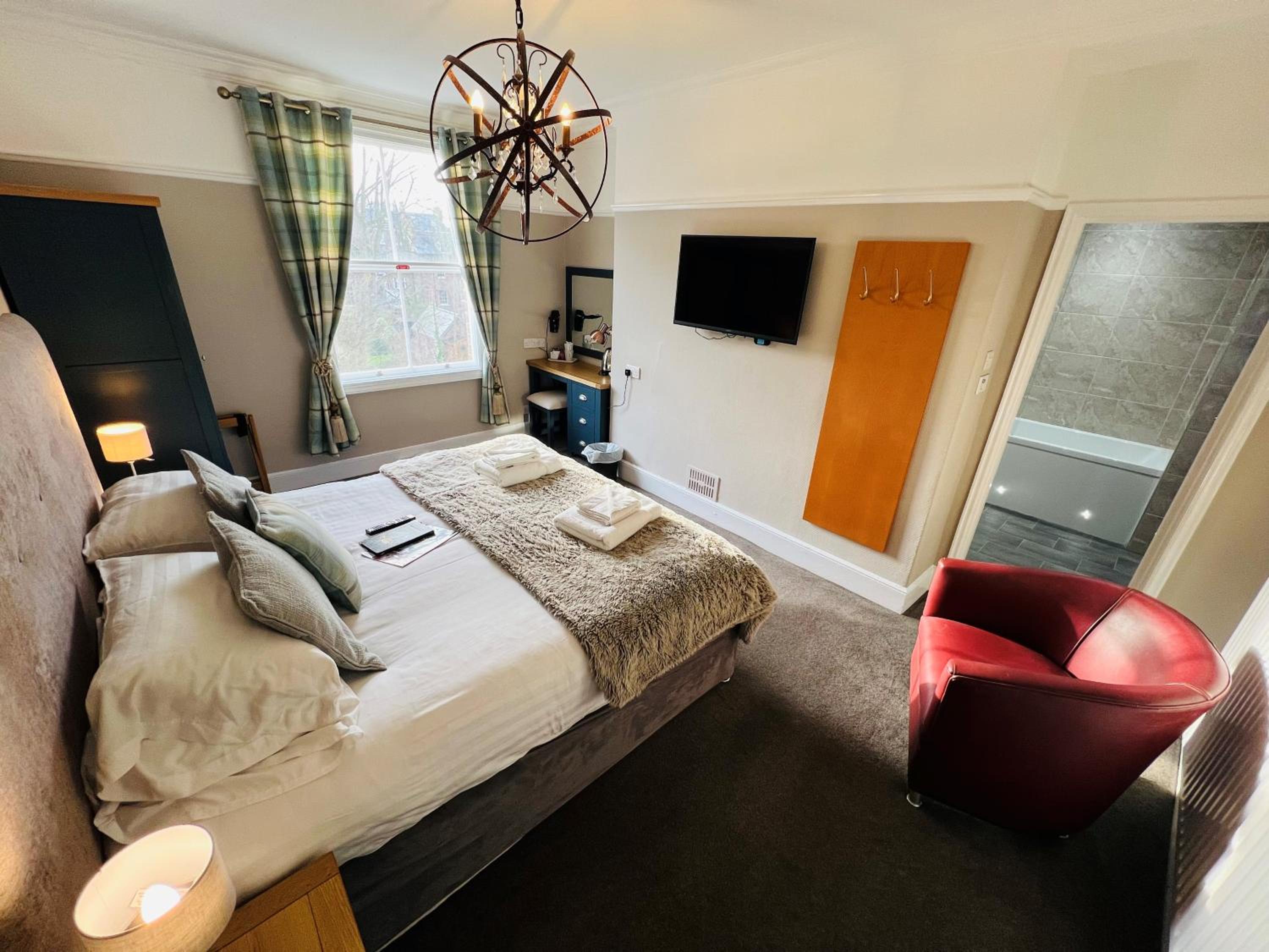 Deluxe King or Twin Room - Photo 2