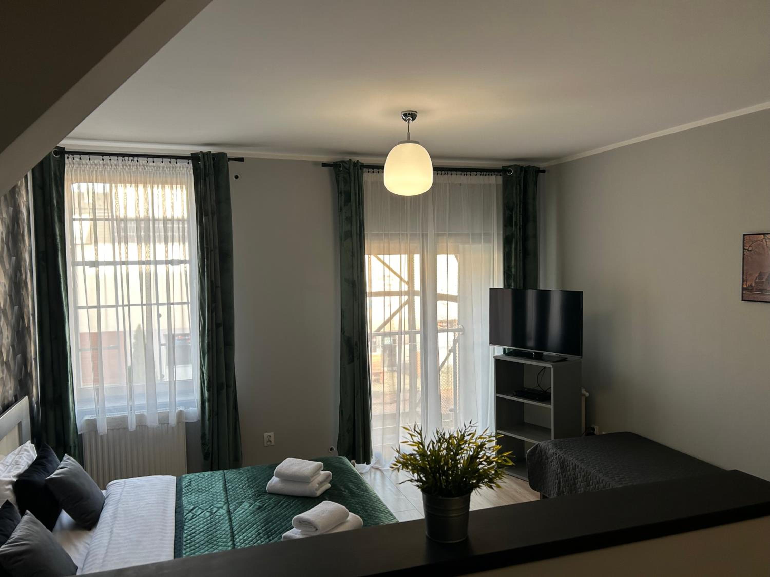Apartment photo 2