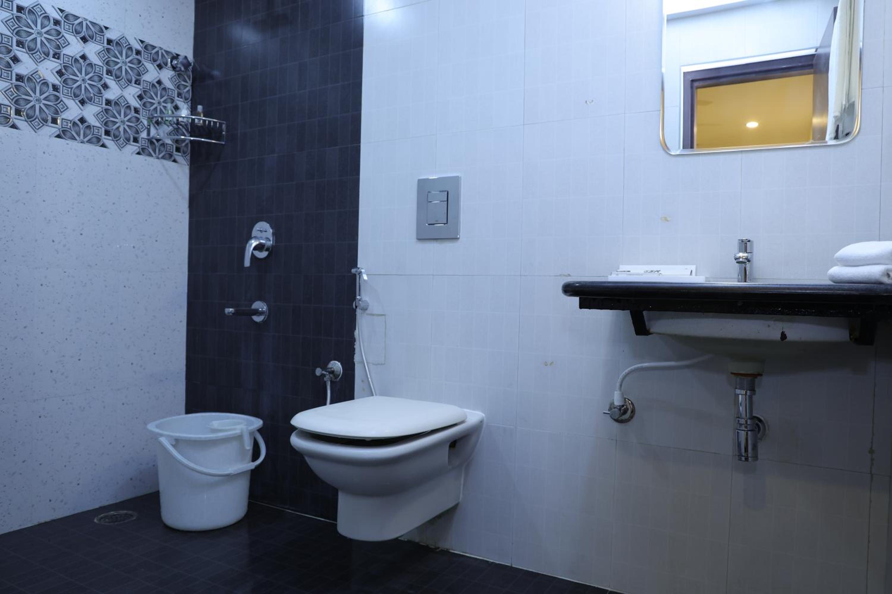 Classic Triple Room - Photo 3
