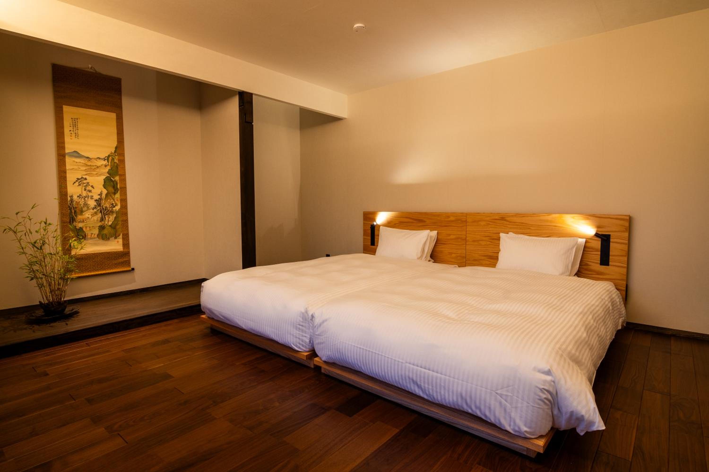 YABANE: Traditional “Machiya” Two-Story Suite with Courtyard, Connecting Room,74sqm, Non-Smoking