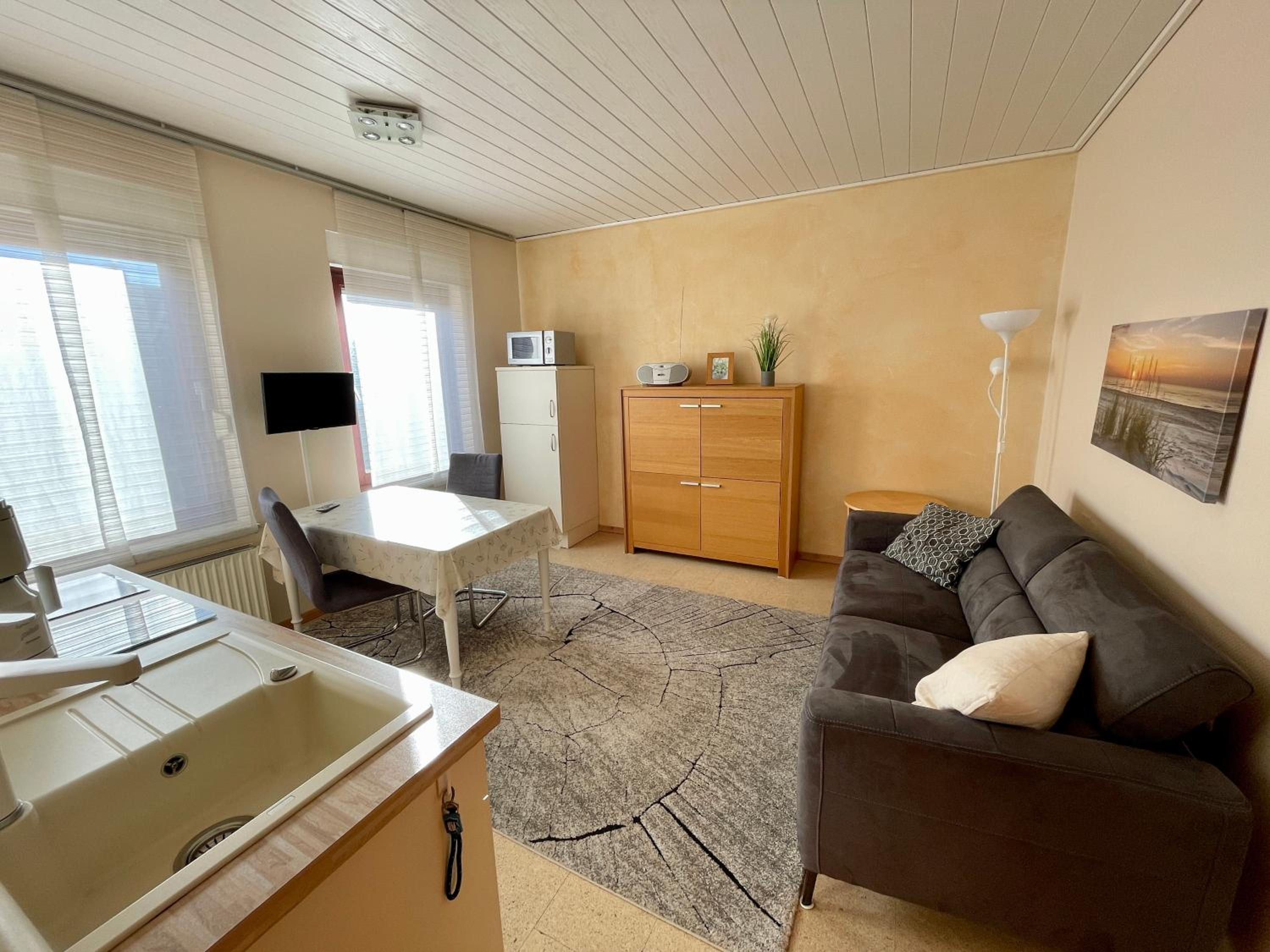 Apartment photo 1