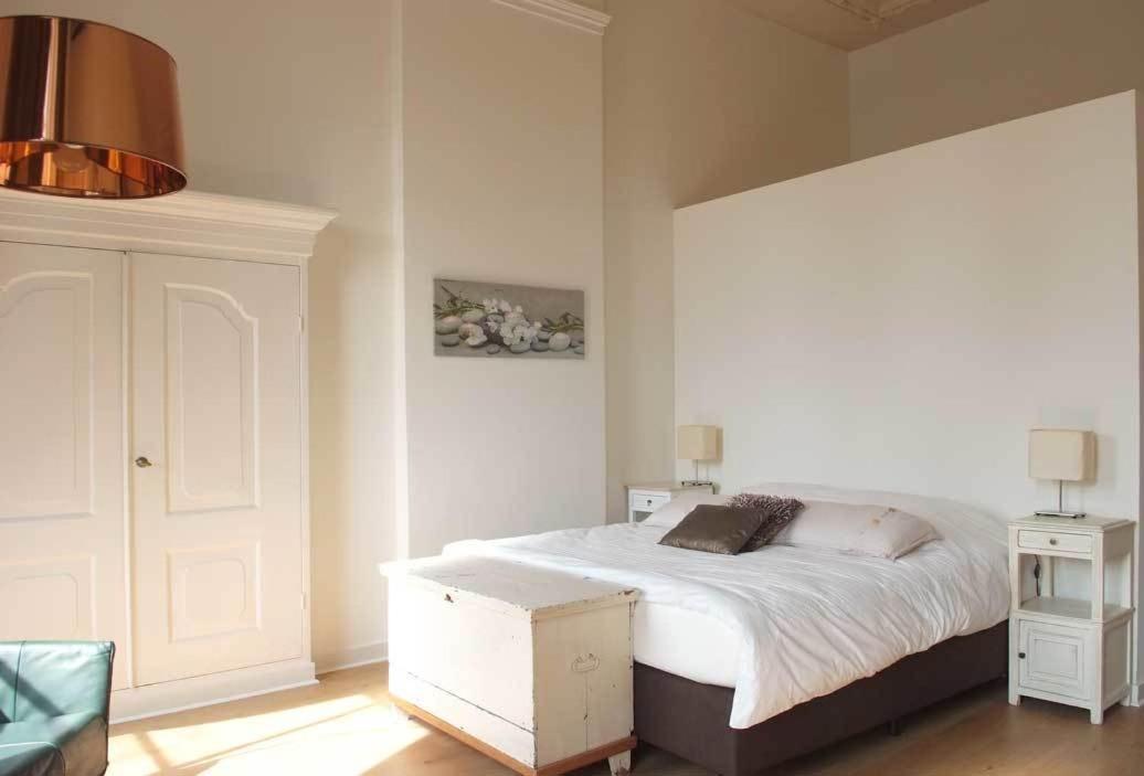 Double Room with Private Bathroom photo 1
