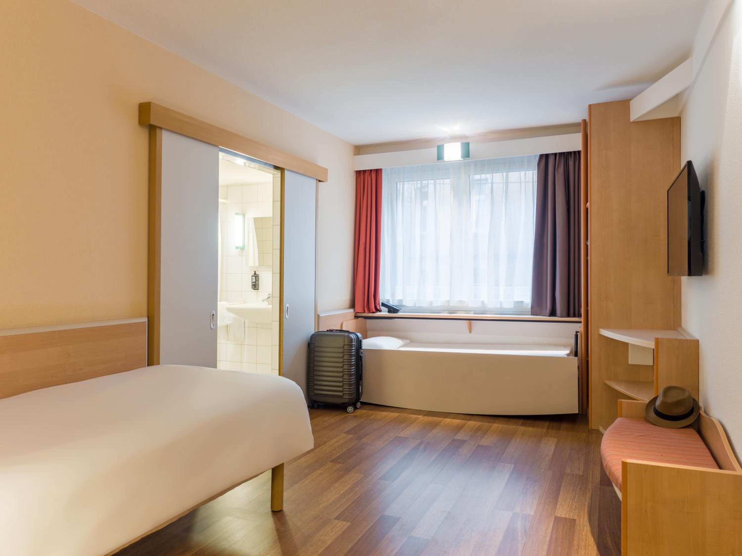 ibis Stuttgart Centrum - Photo 51