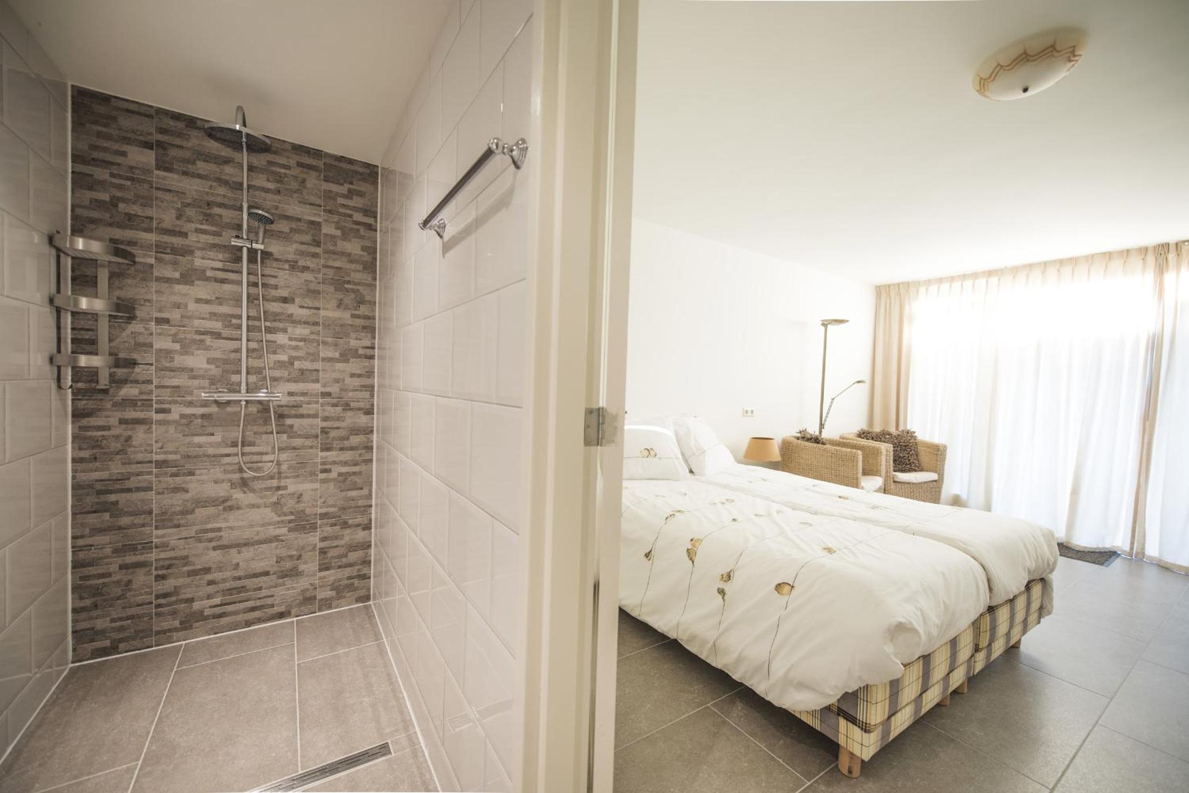 Twin Room with Shower photo 1
