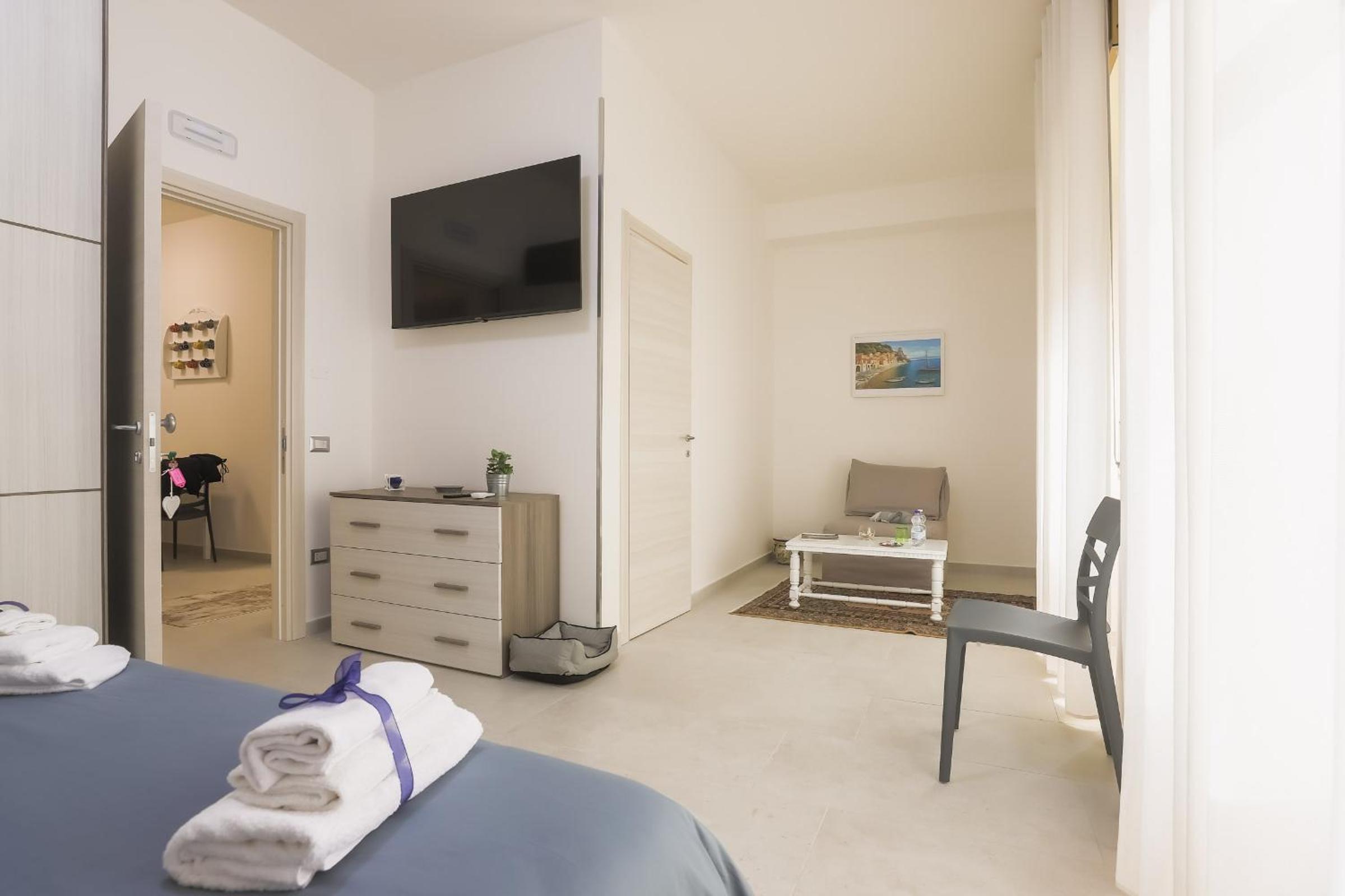 Triple Room with Private Bathroom