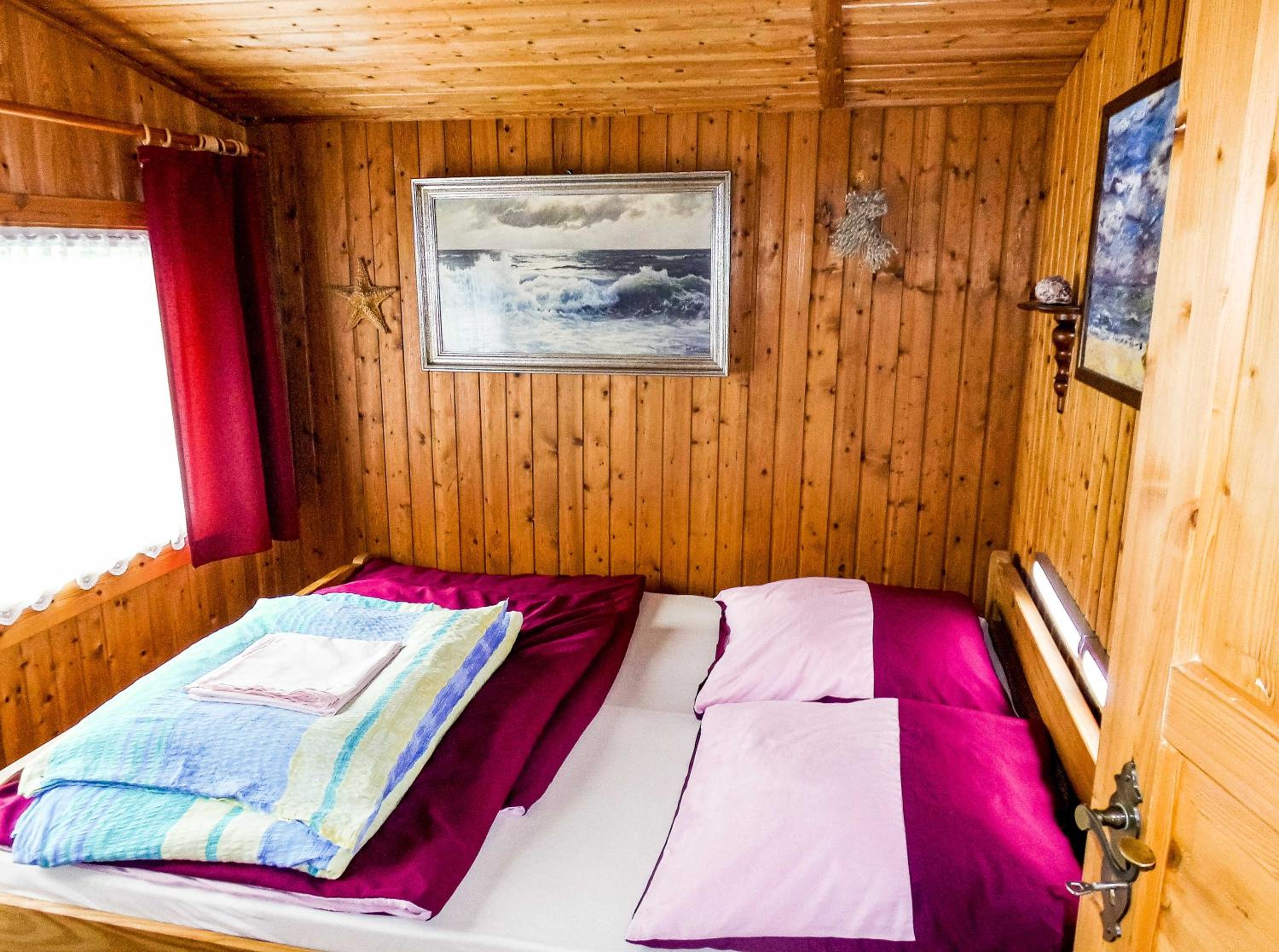 One Bedroom Bungalow photo 3