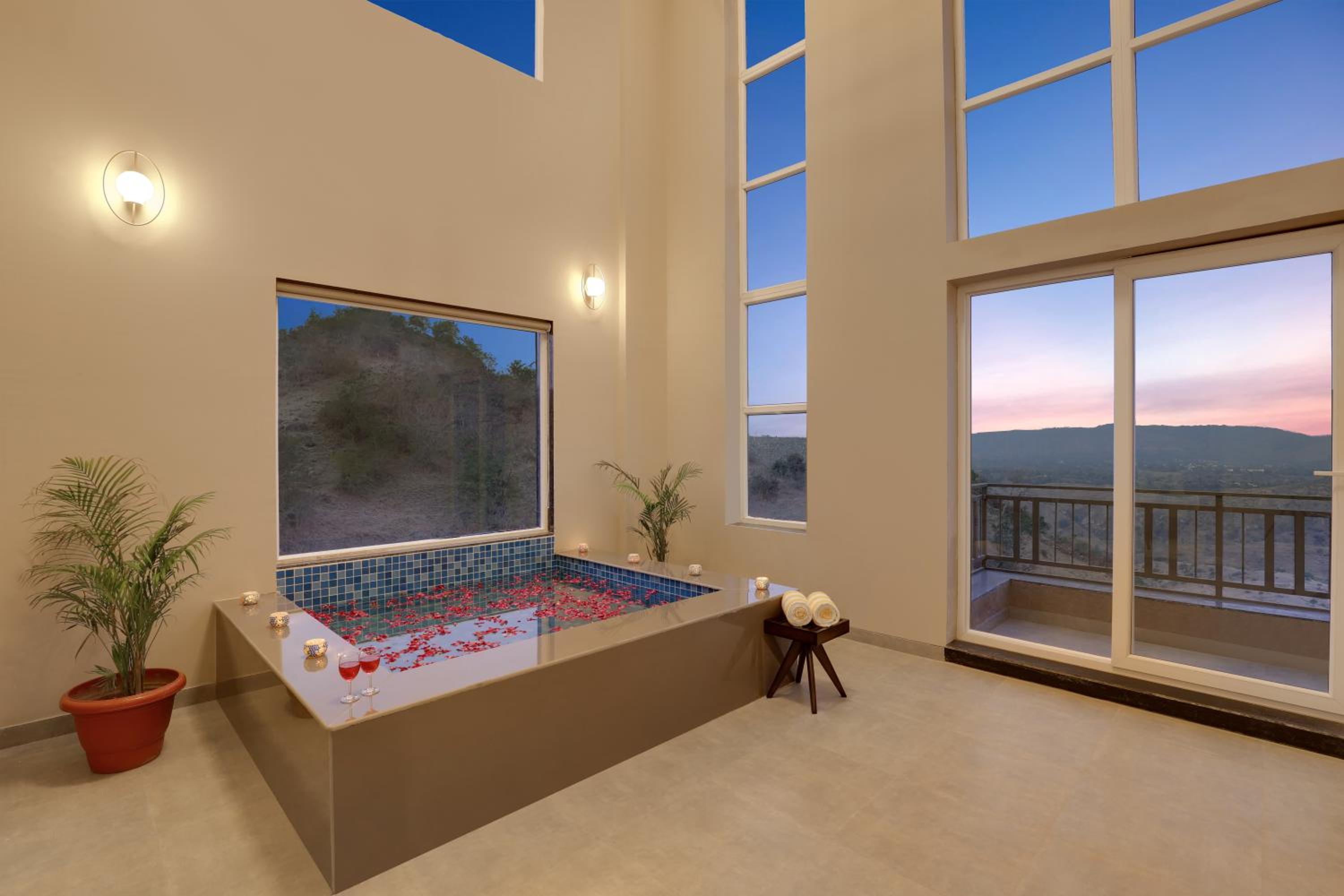 Deluxe Suite with Private Pool (Complimentary Welcome Drink on arrival) - Photo 8