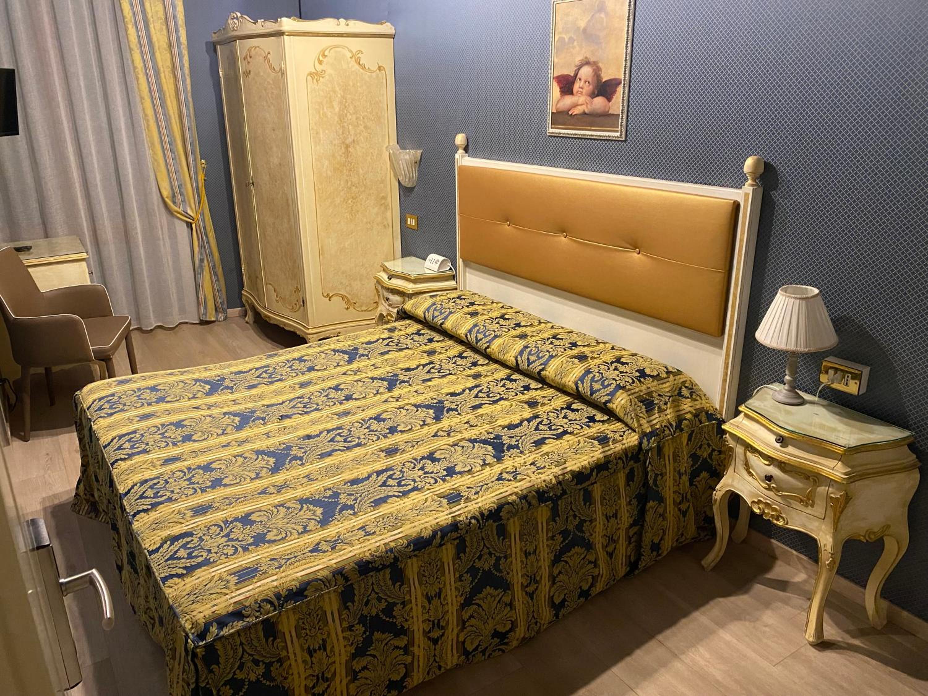Double Room photo 3