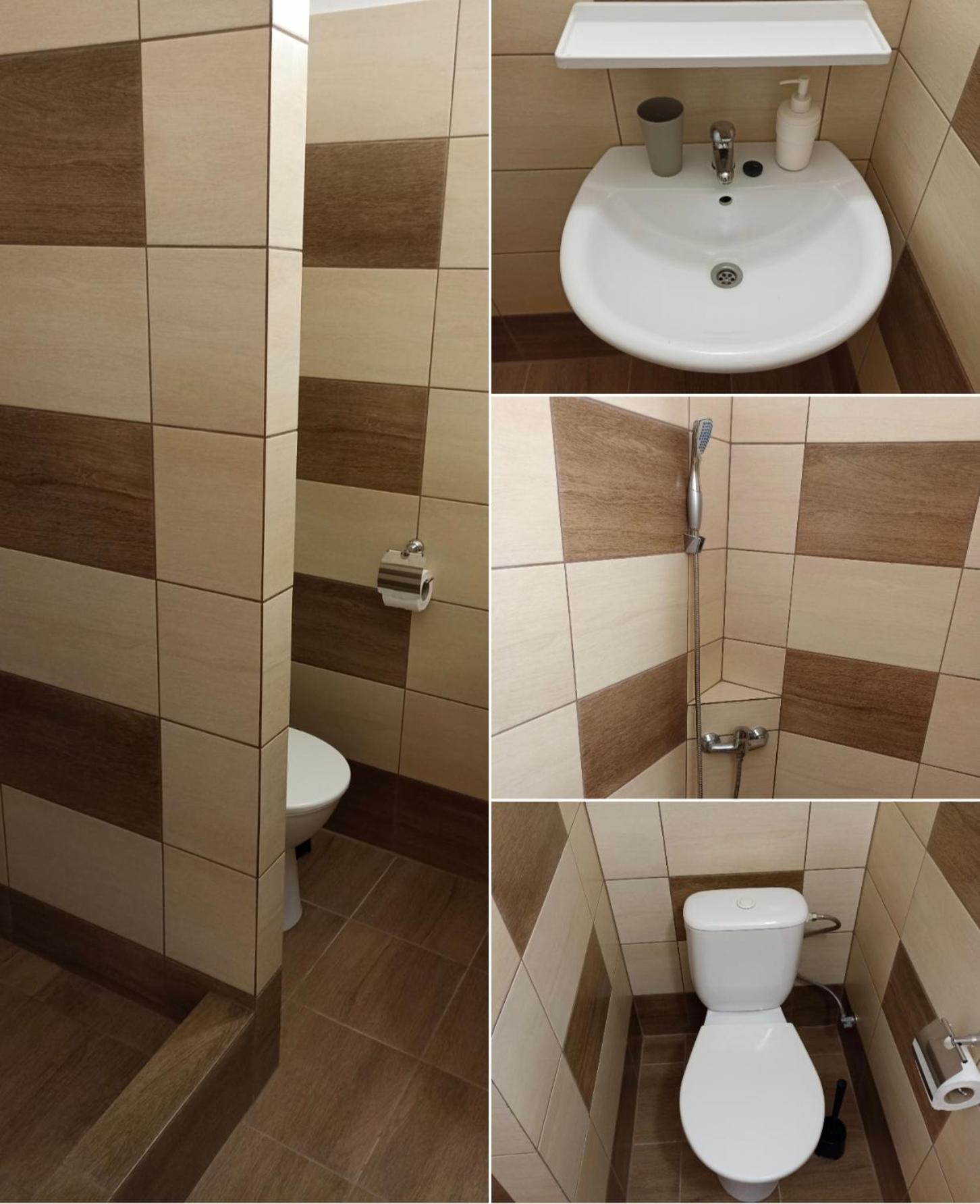 Quadruple Room with Private Bathroom - Photo 7