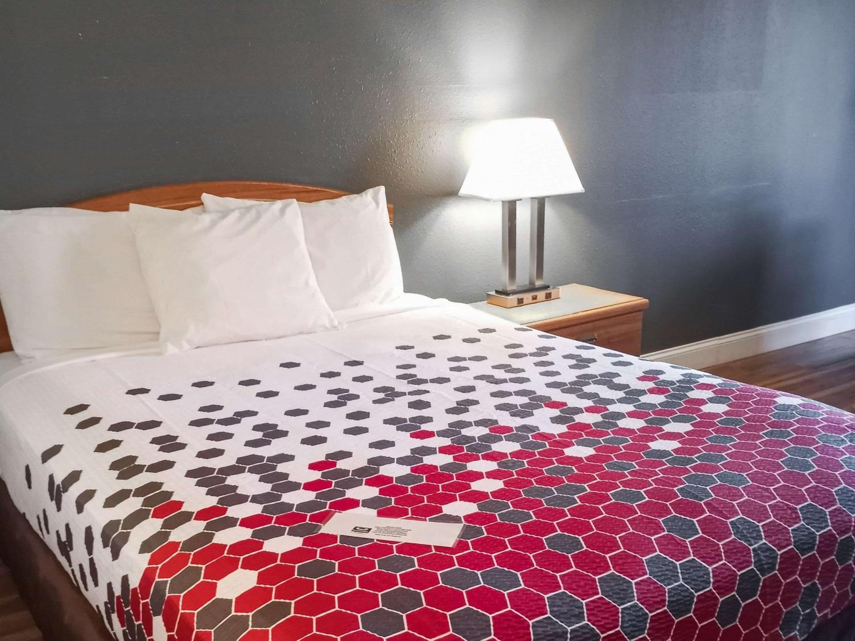 Double Room - Accessible/Non-Smoking