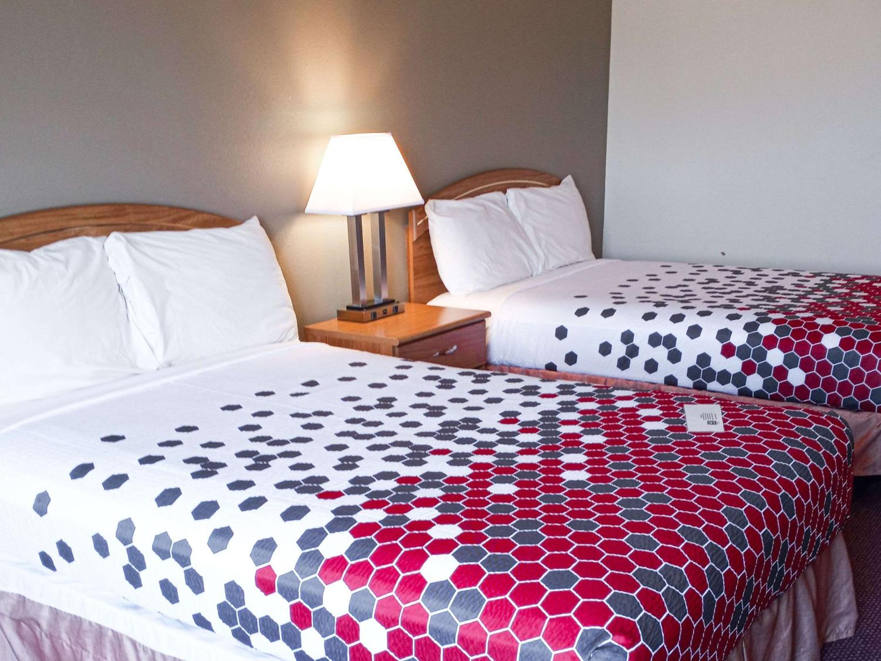 Queen Room with Two Queen Beds - Non-Smoking