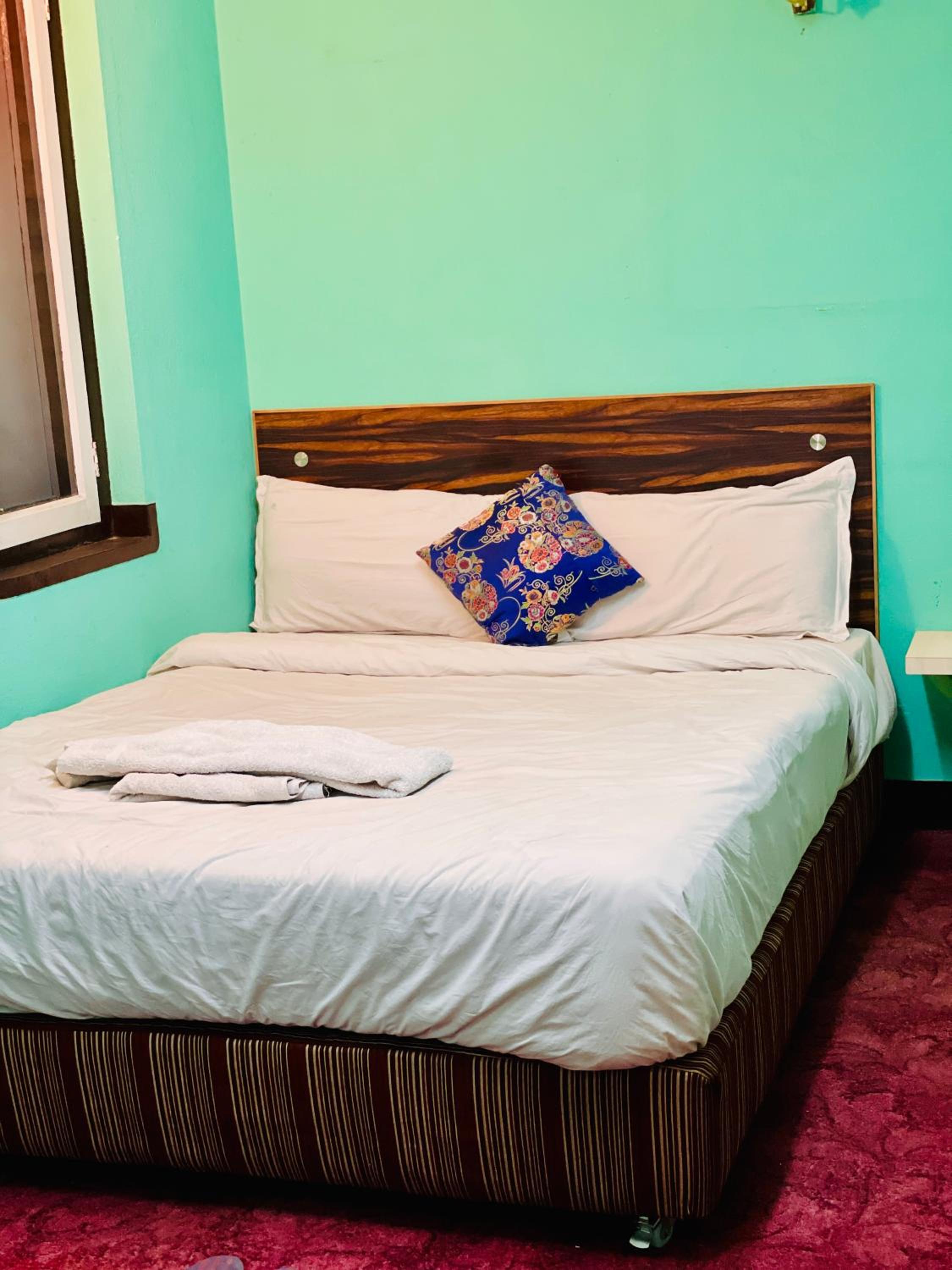 Standard Double Room photo 3