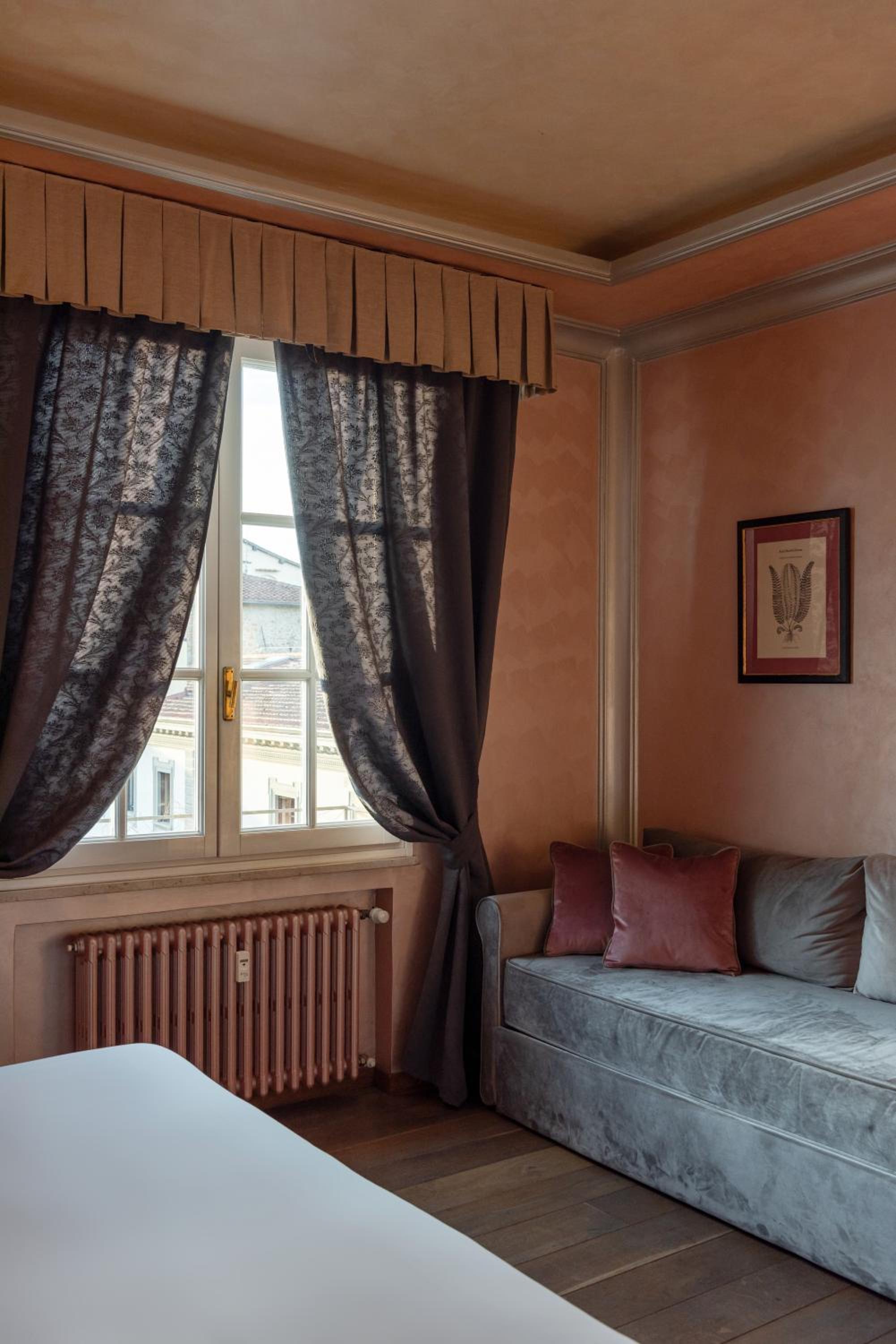 Suite with City View photo 1
