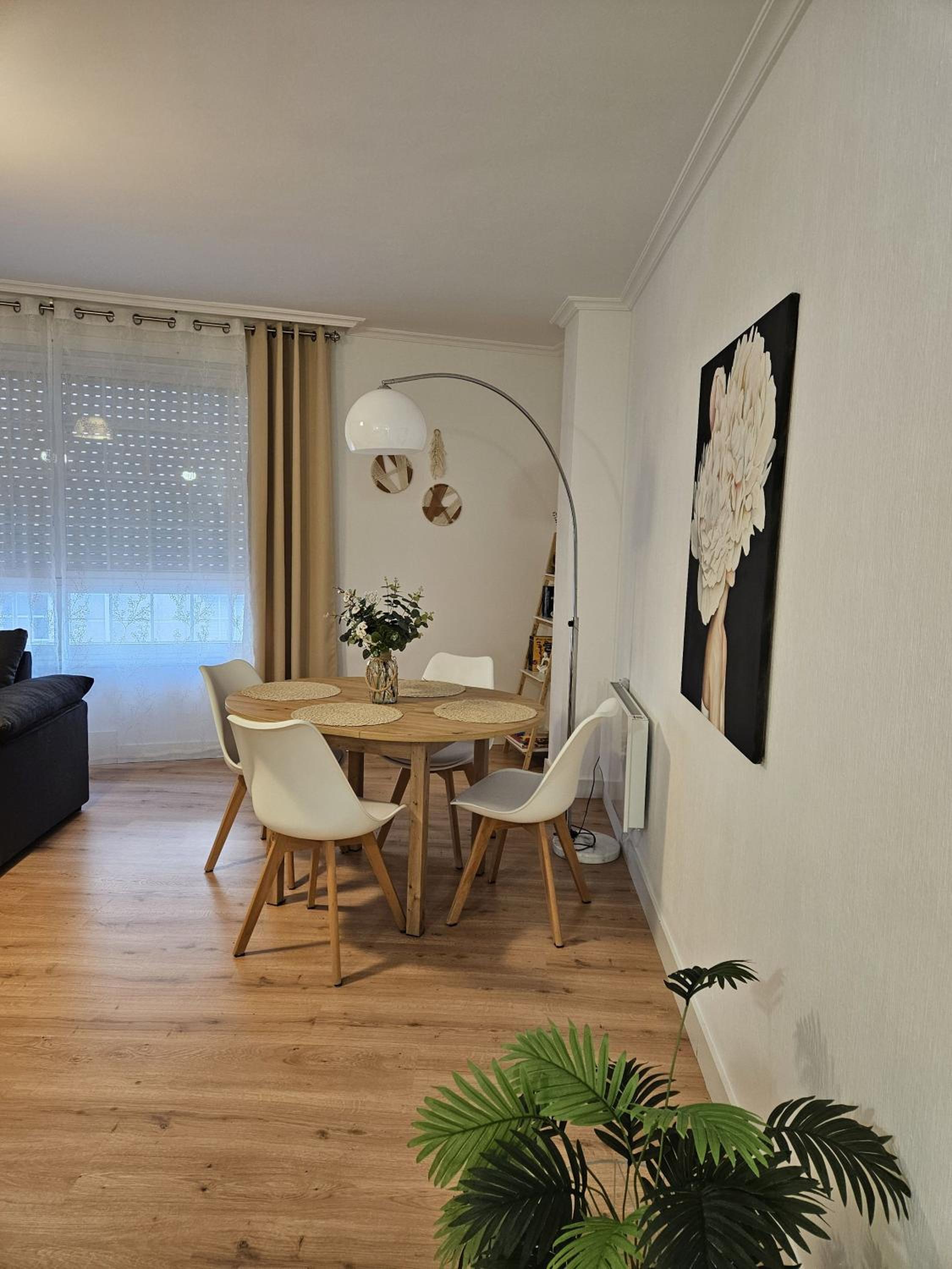 Two-Bedroom Apartment photo 3