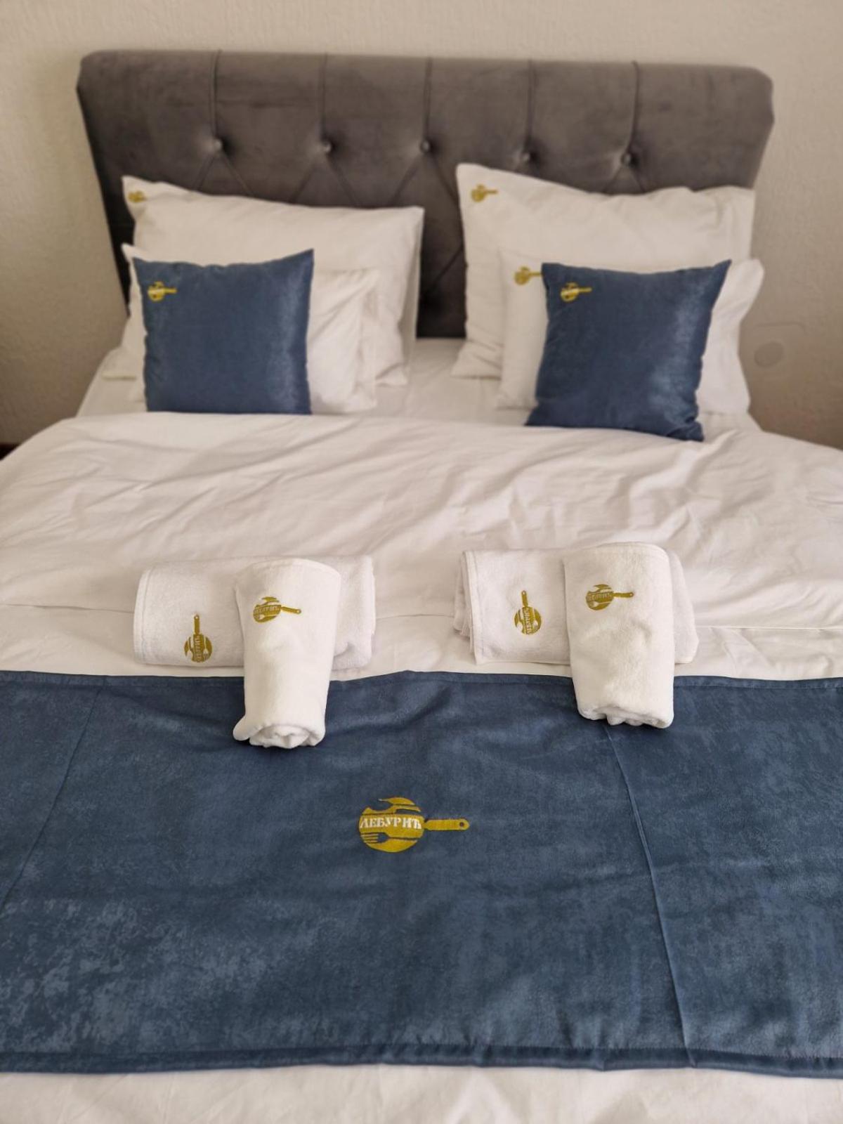 Deluxe Double Room photo 3