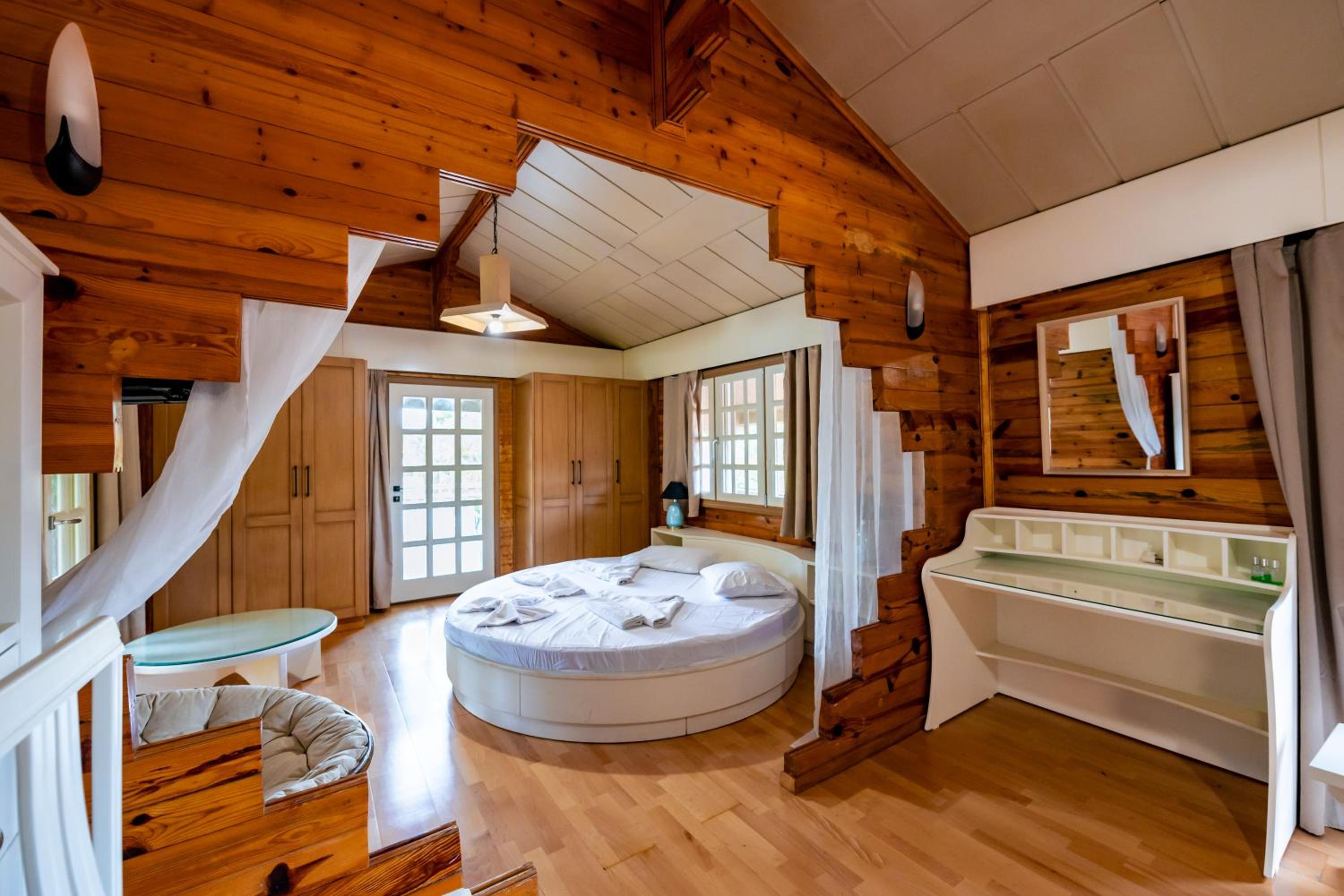 Superior Villa photo 1