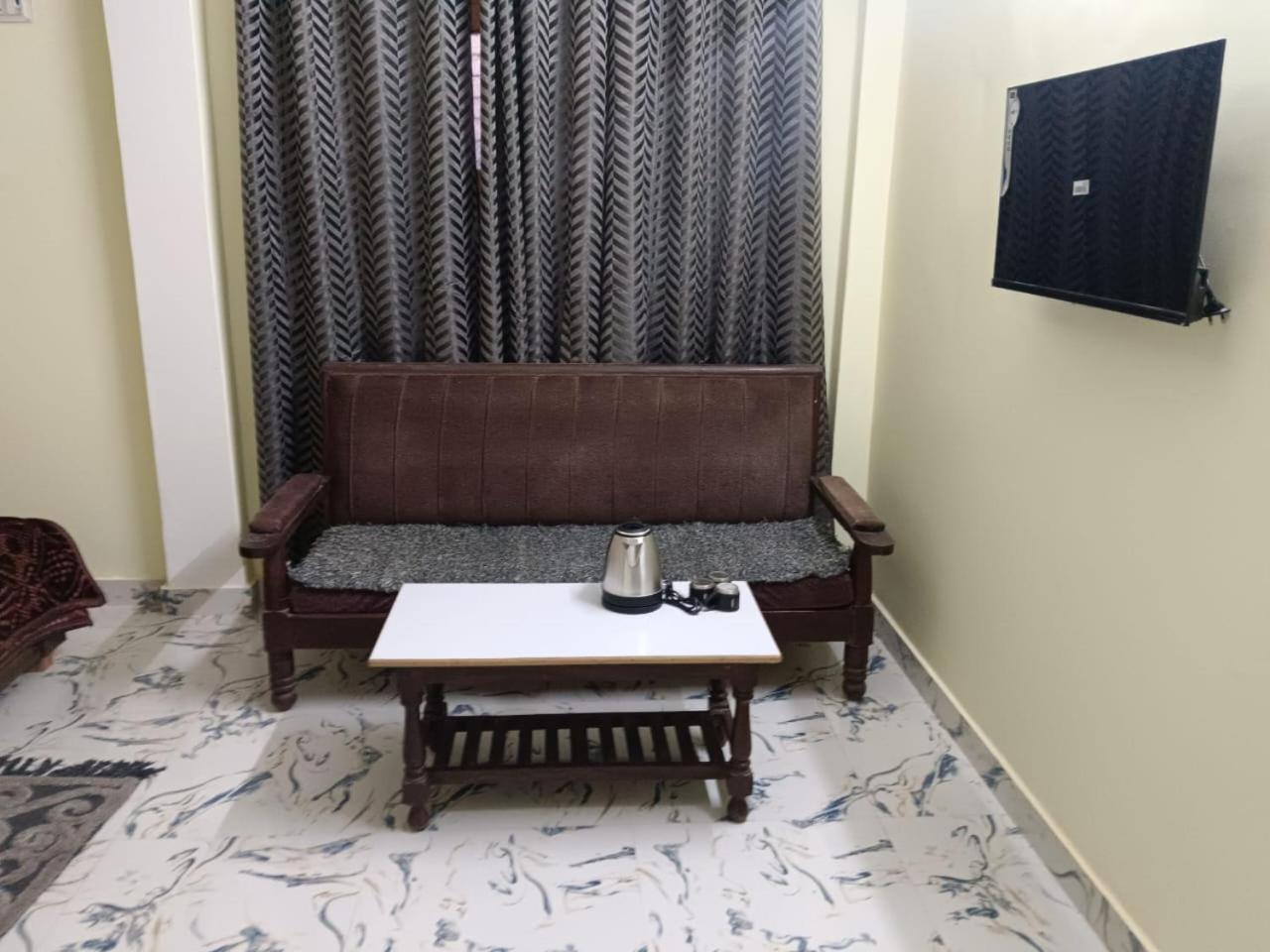 Deluxe King Room photo 3