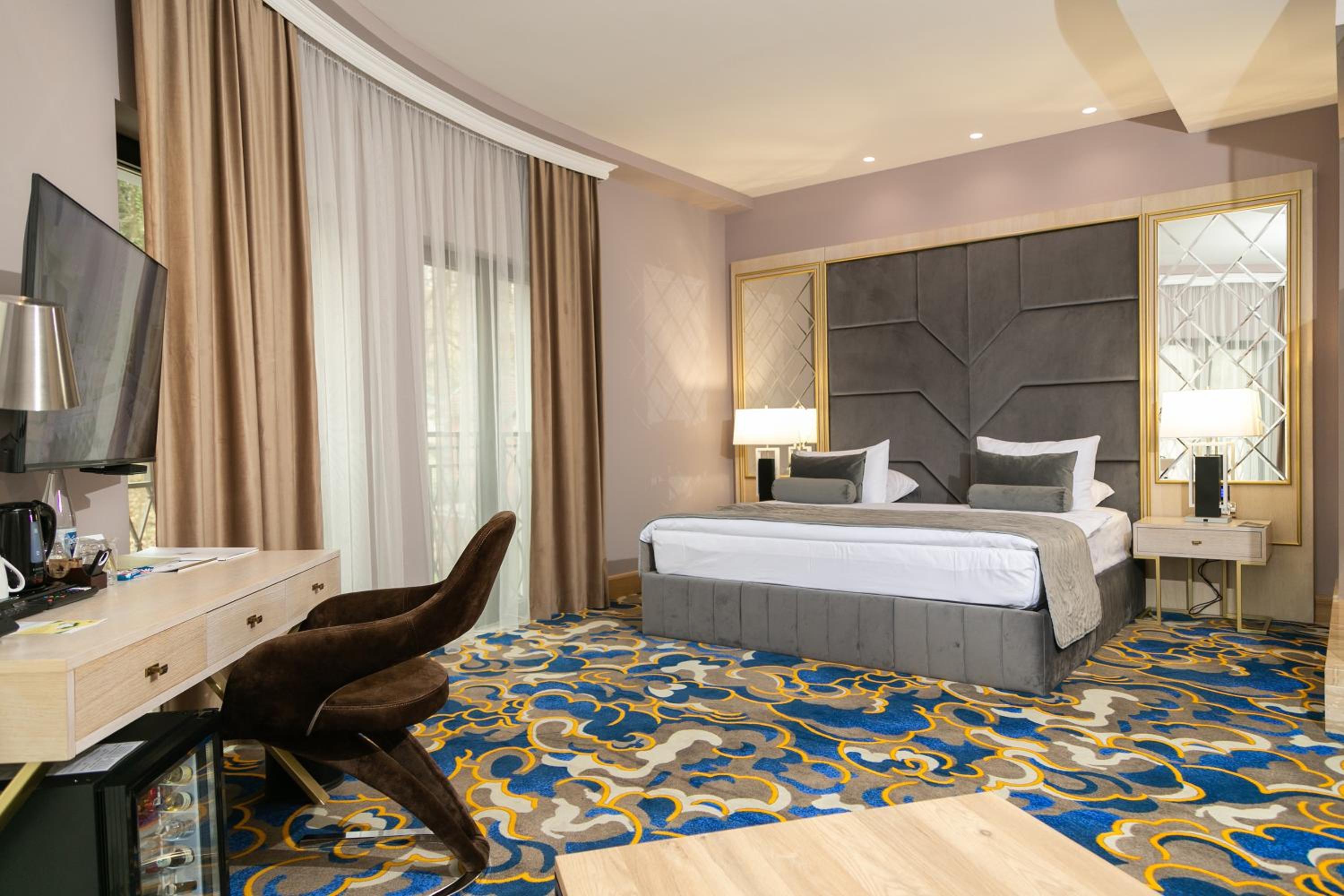 Double Room with Extra Bed photo 1