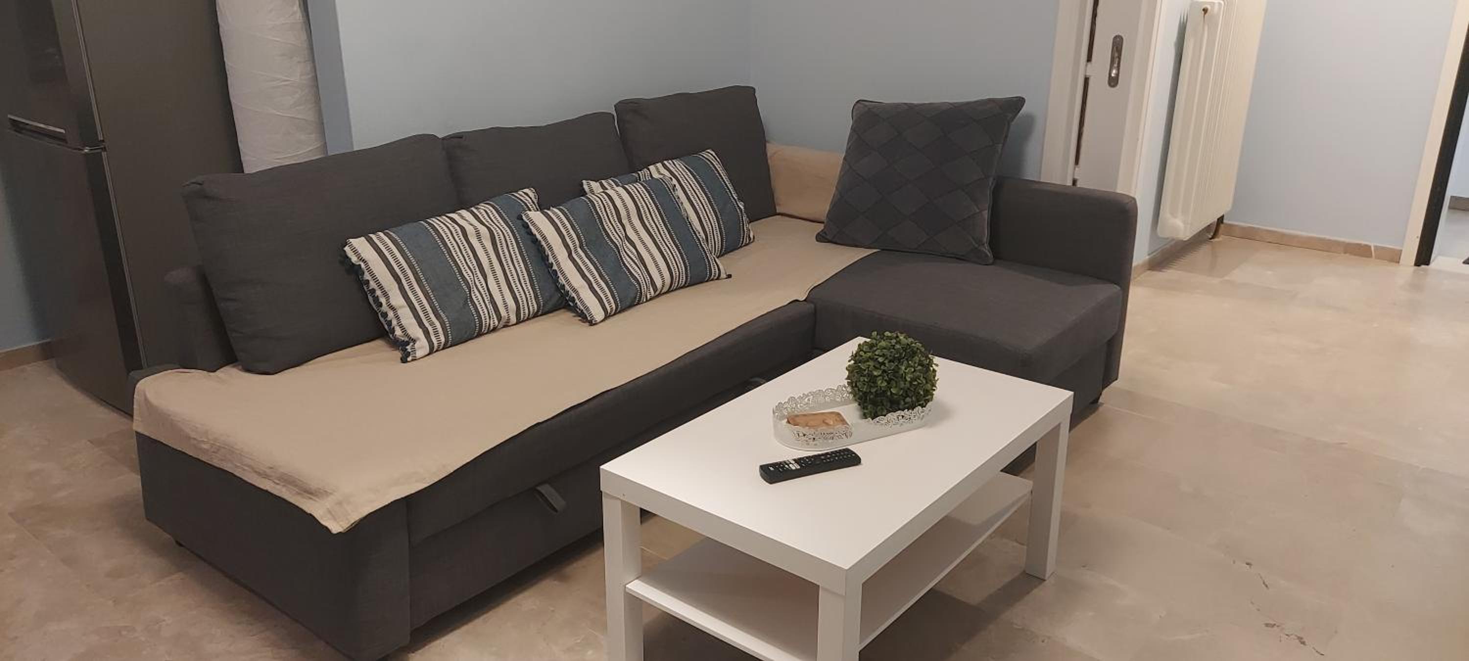 Two-Bedroom Apartment - Photo 43