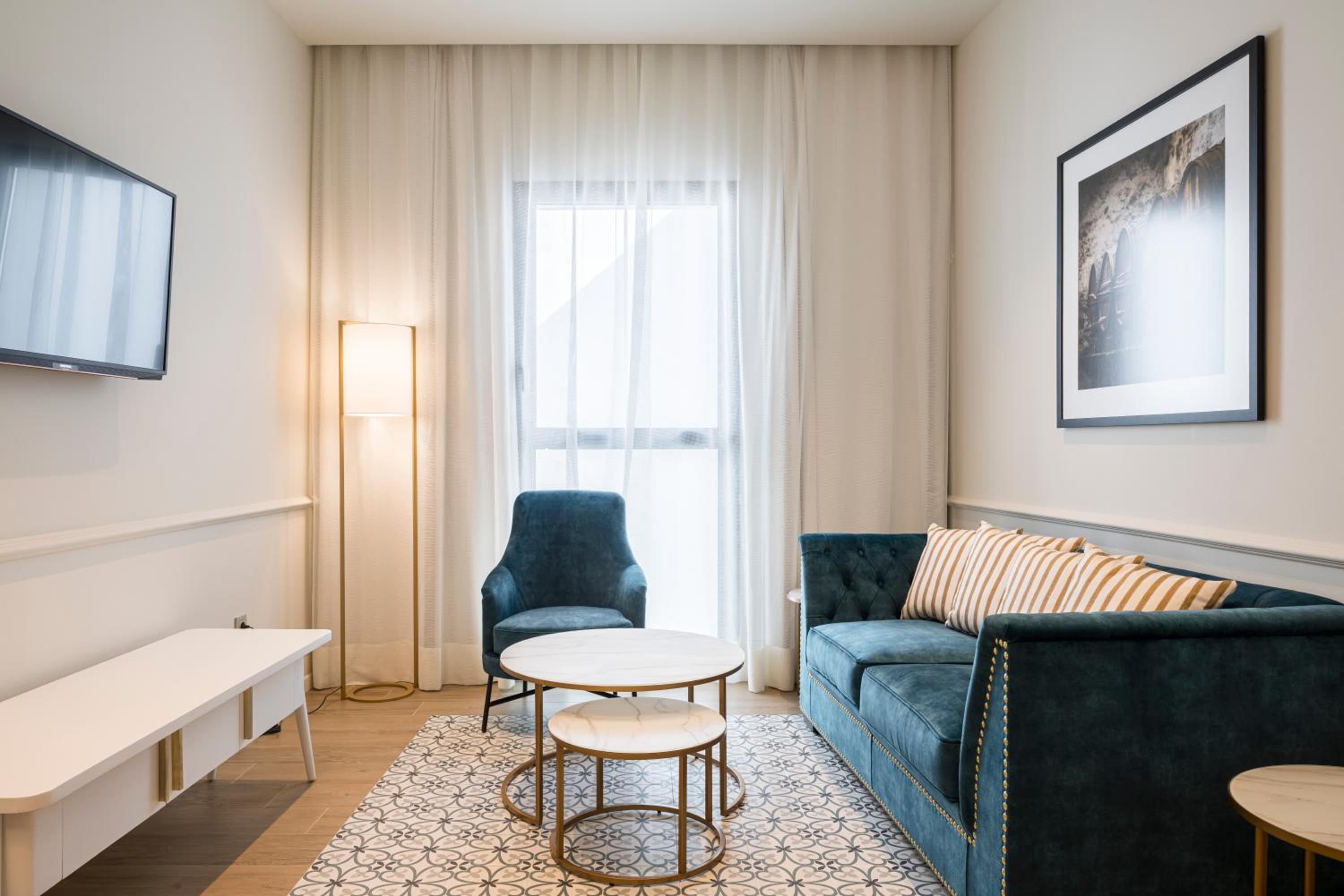 Two-Bedroom Suite photo 2