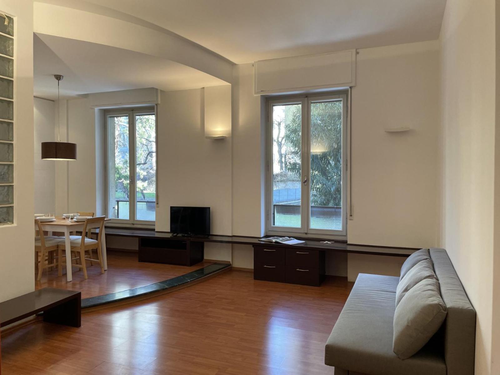 One-Bedroom Apartment