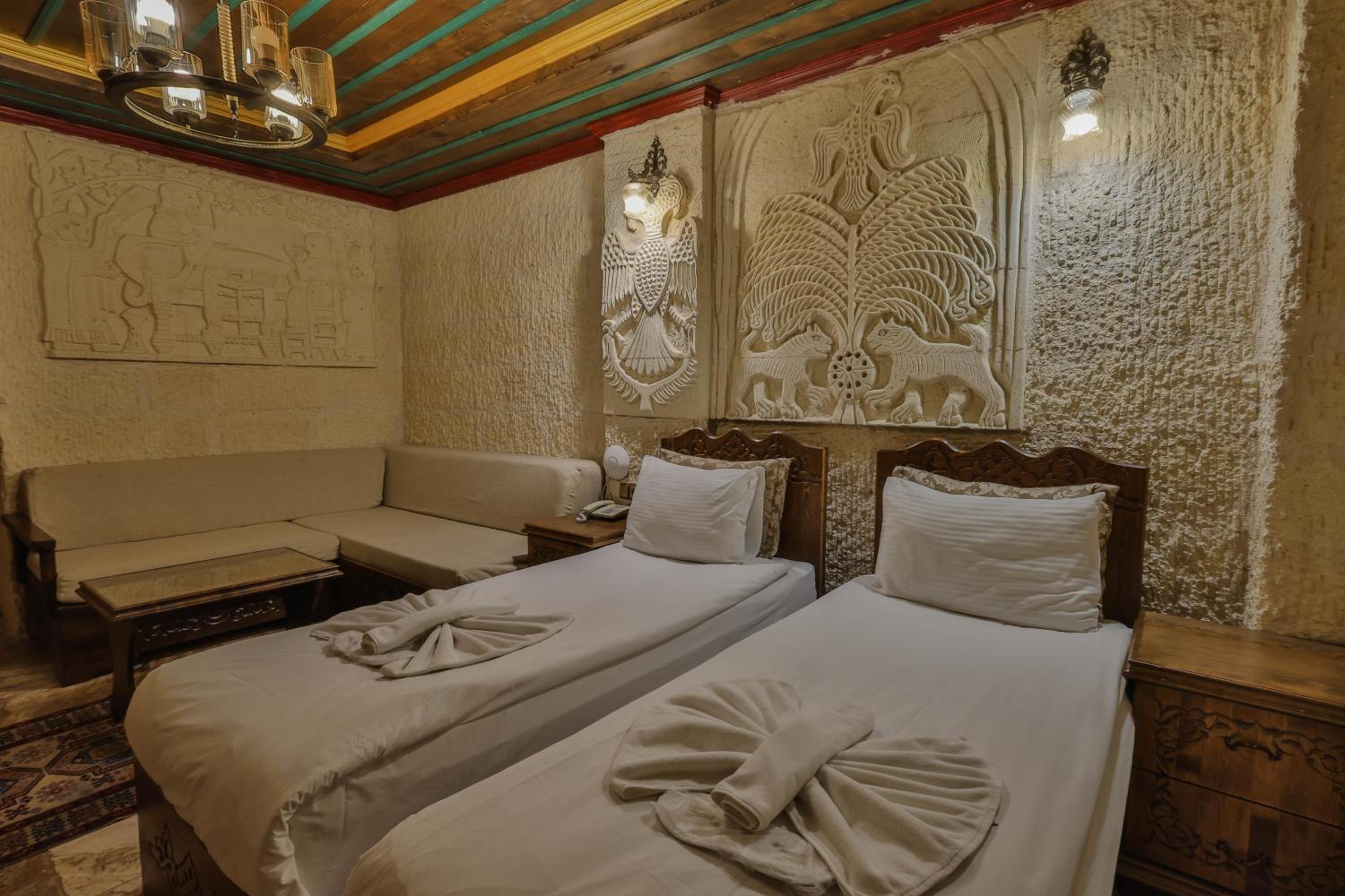 Deluxe Twin Room - Photo 5