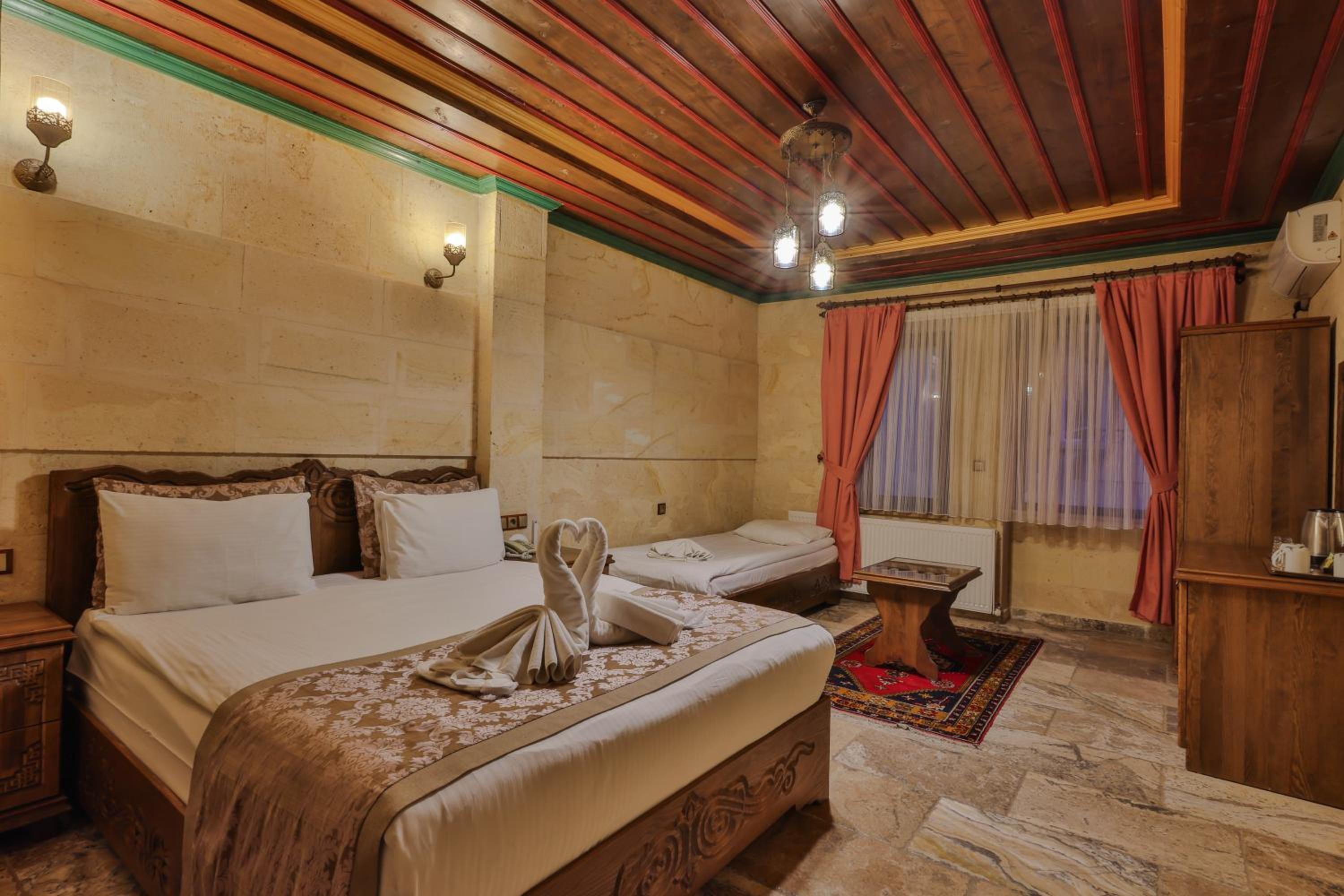Superior Triple Room - Photo 2