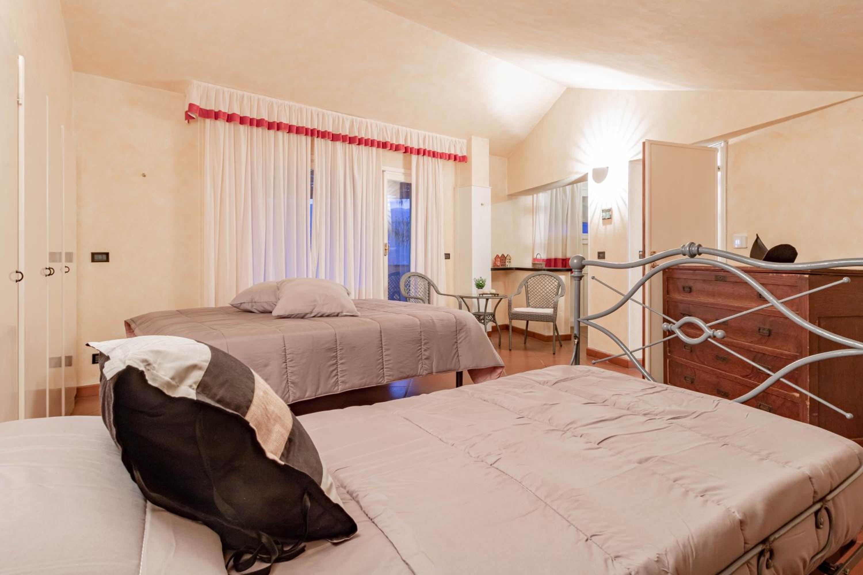 Villa with Private Pool photo 2