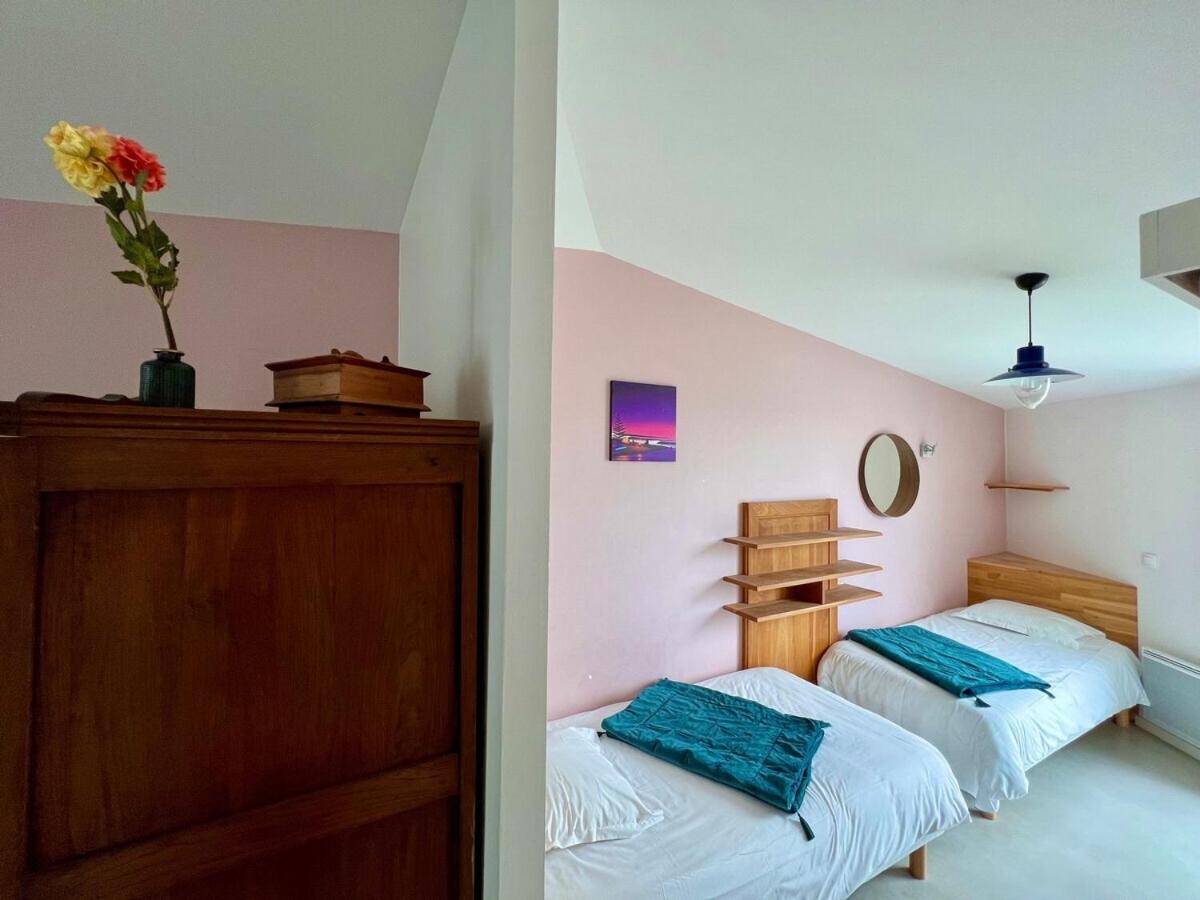 Quadruple Room with Private Bathroom - Photo 1
