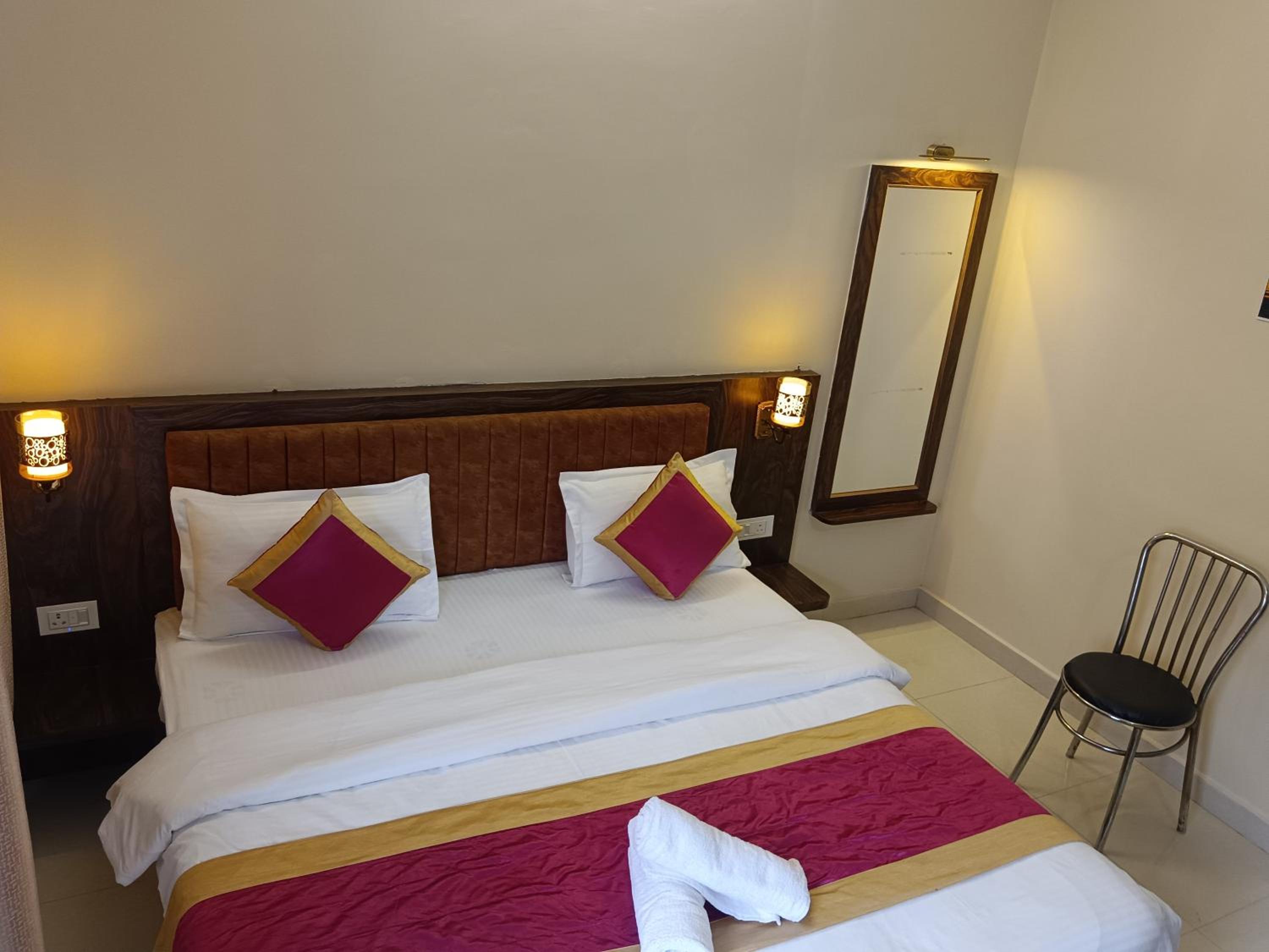 Double Room - Photo 1