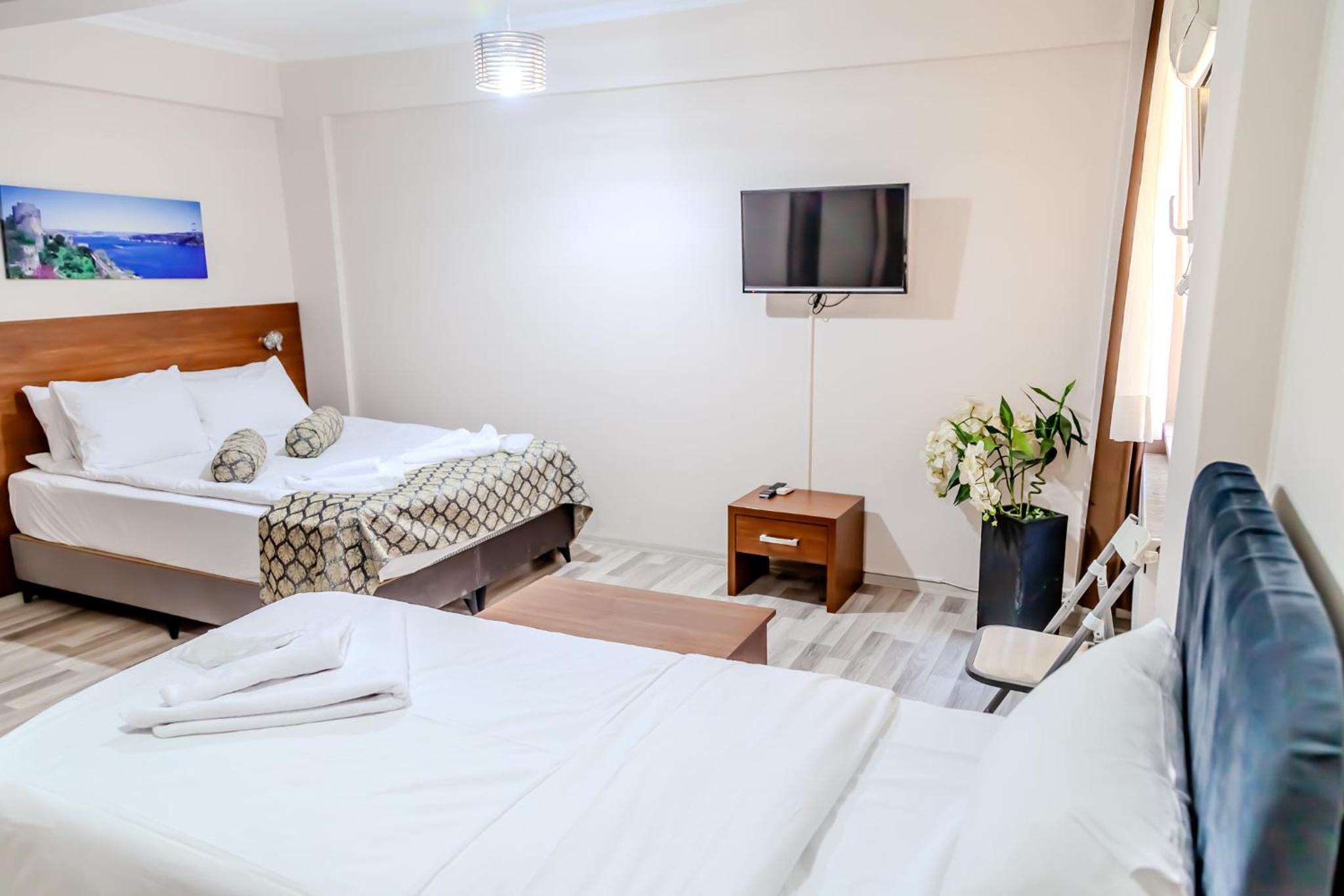 Standard Double Room photo 2