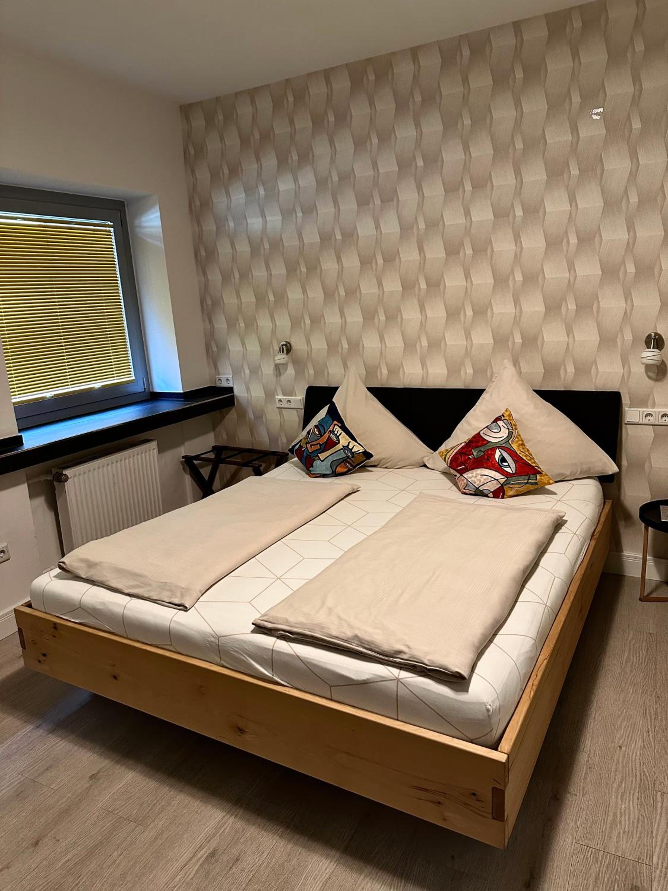 Apartment photo 2