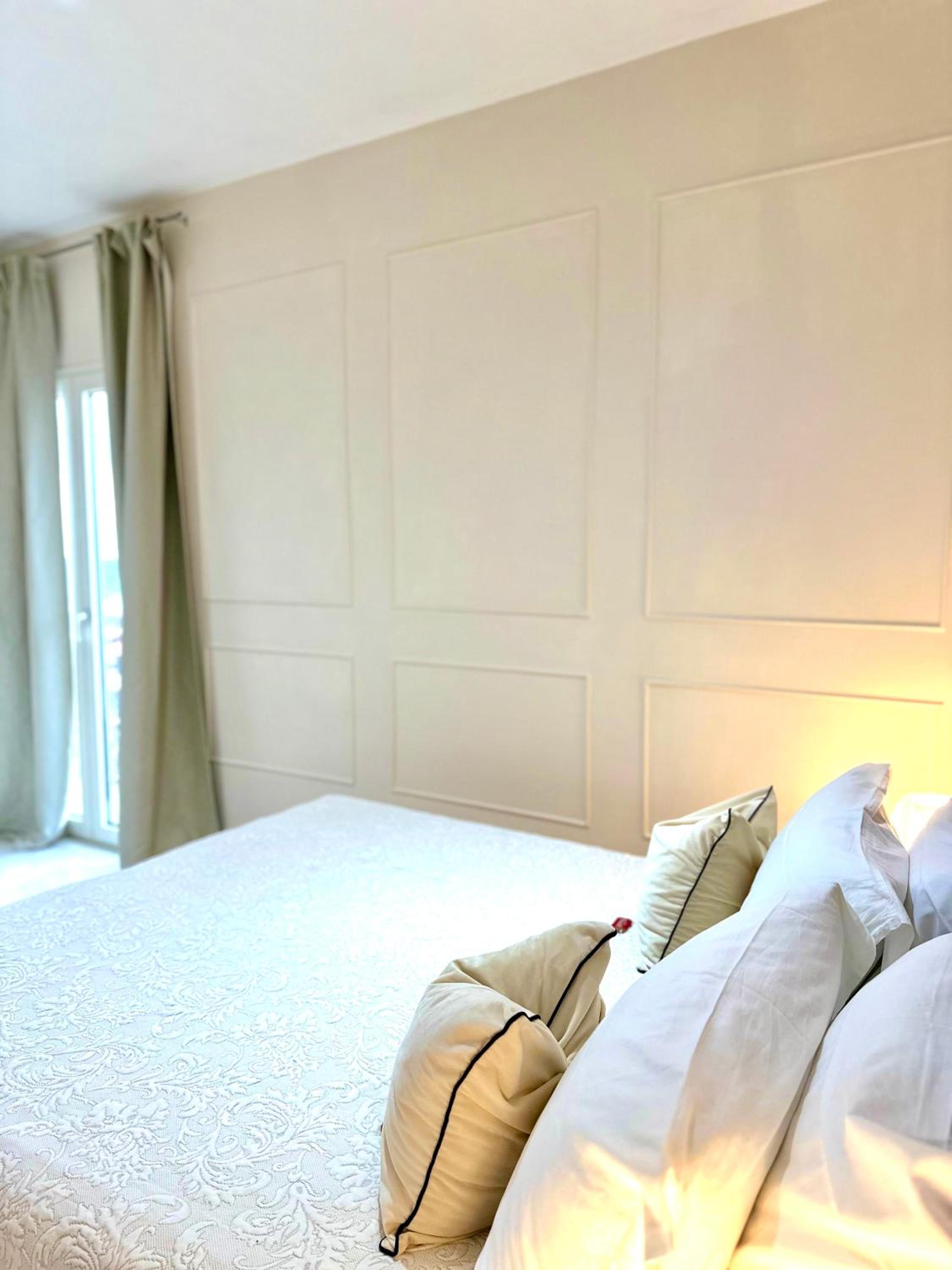 Double Room with Balcony - Photo 14