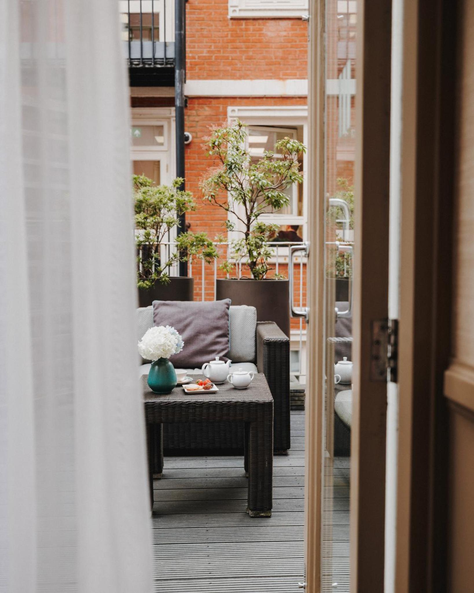 King Room with Balcony
