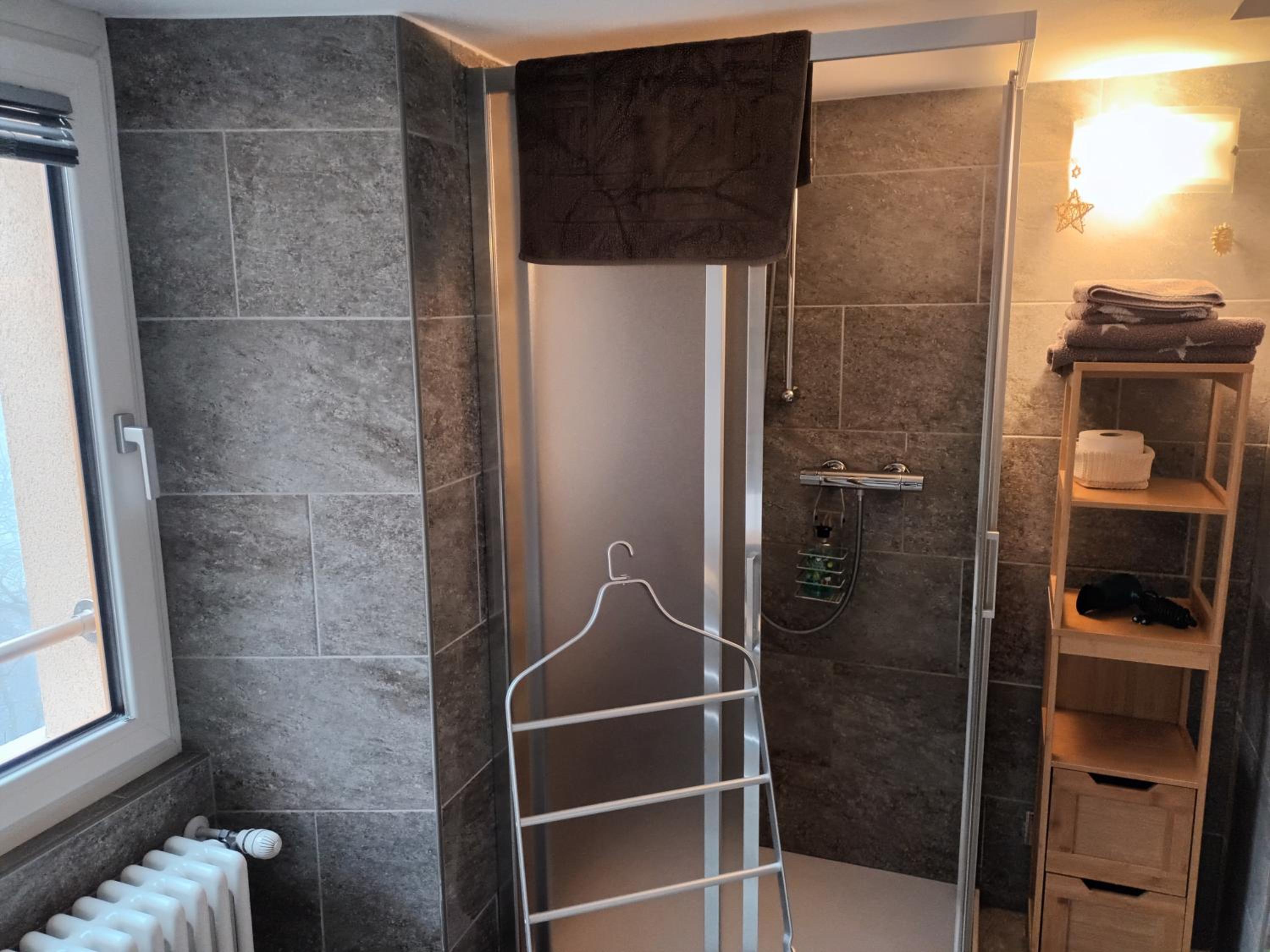 Double Room - Photo 9