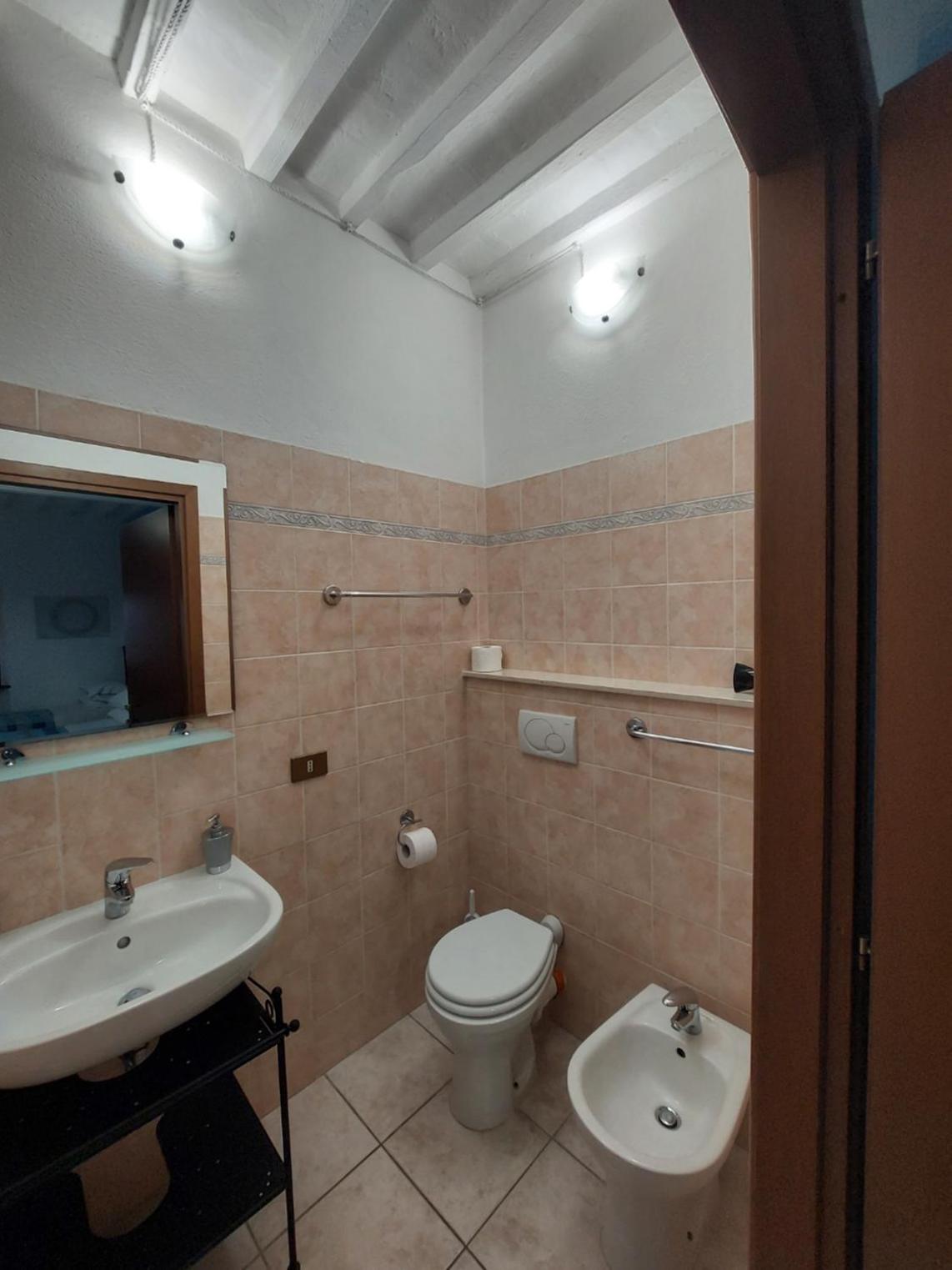 Double or Twin Room photo 2