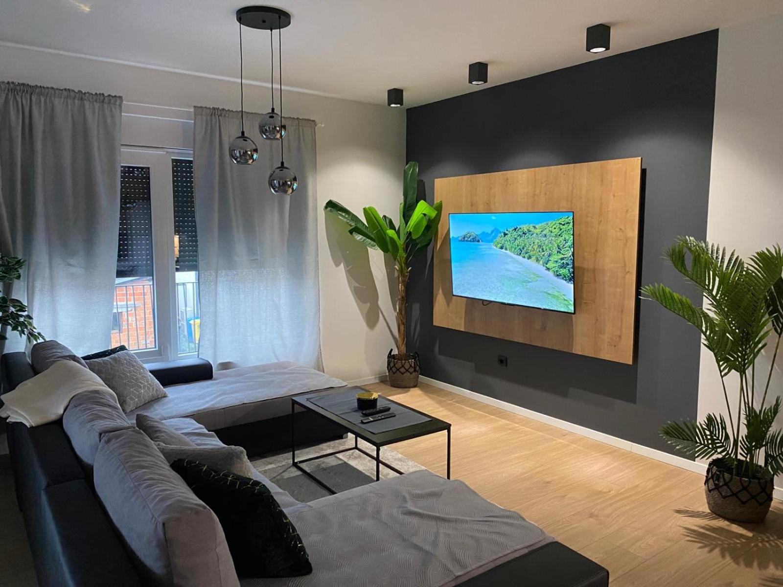 Three-Bedroom Apartment photo 1