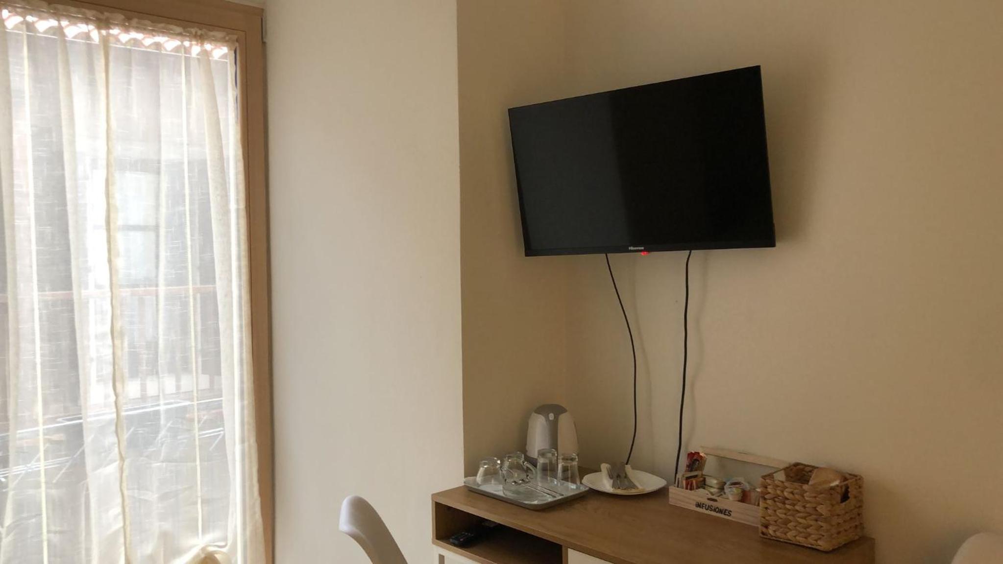 Double Room With Shared Bathroom photo 3