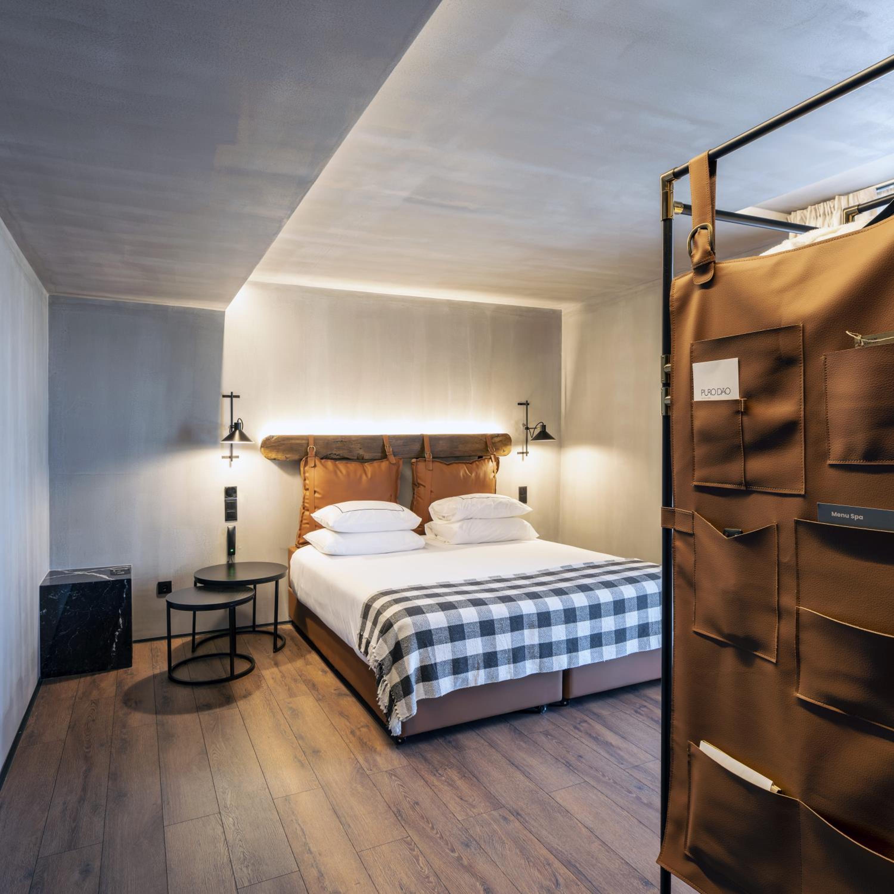 Standard Double or Twin Room - Photo 3
