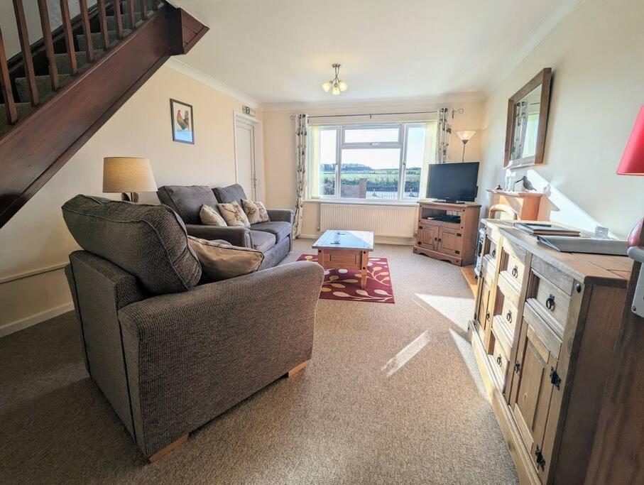 One-Bedroom House photo 1