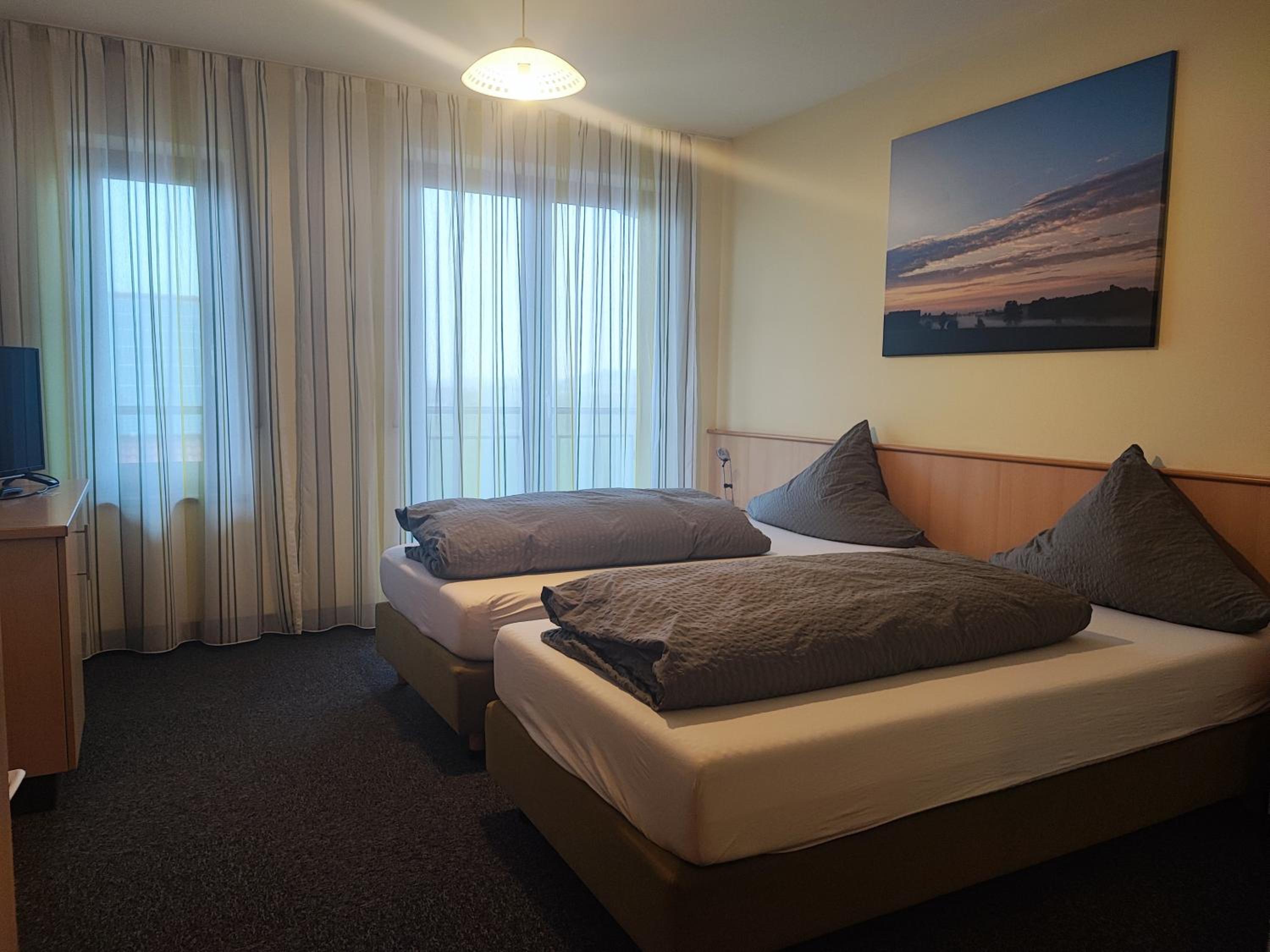 Double or Twin Room photo 2