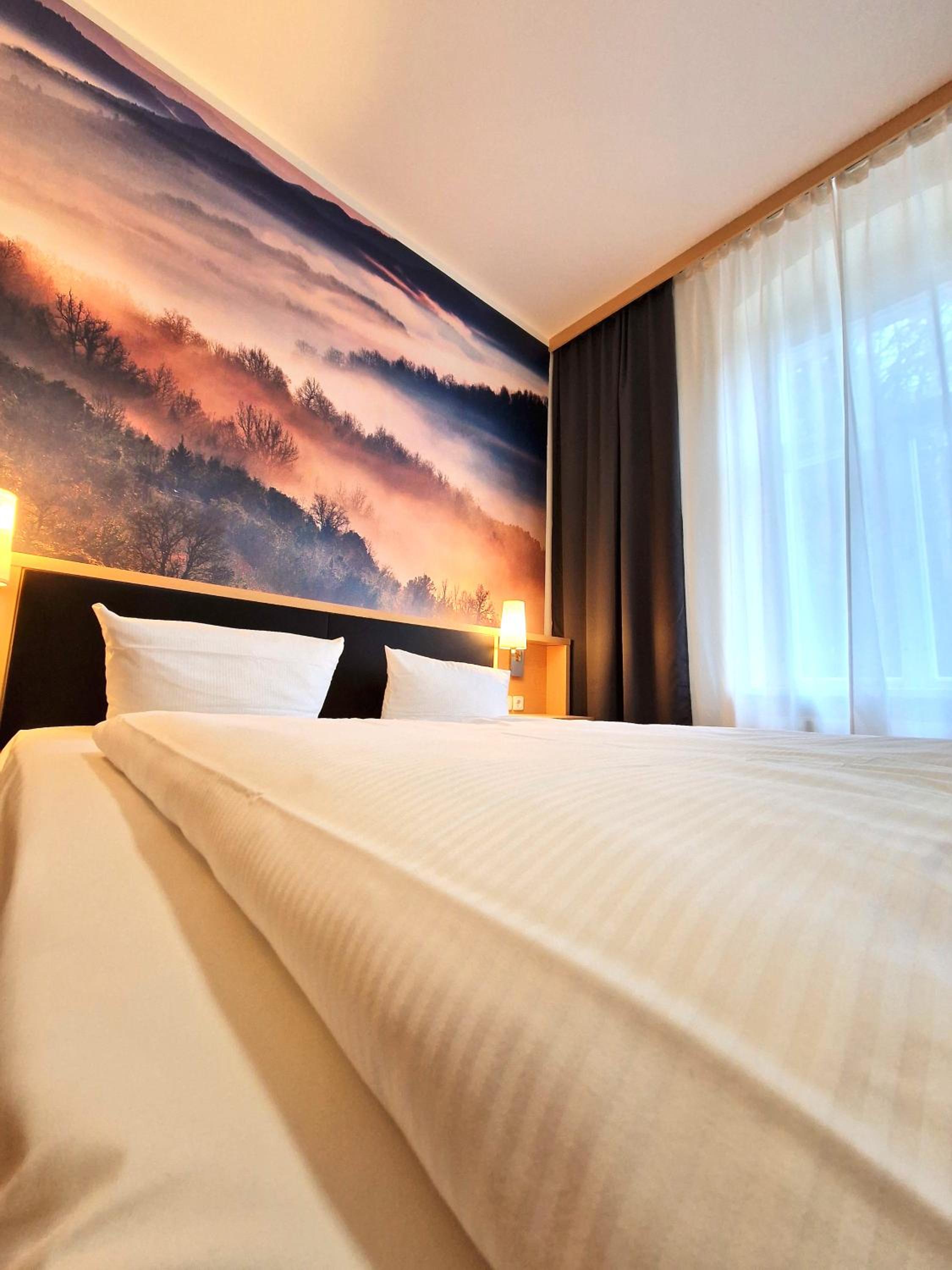 Double Room - Photo 2