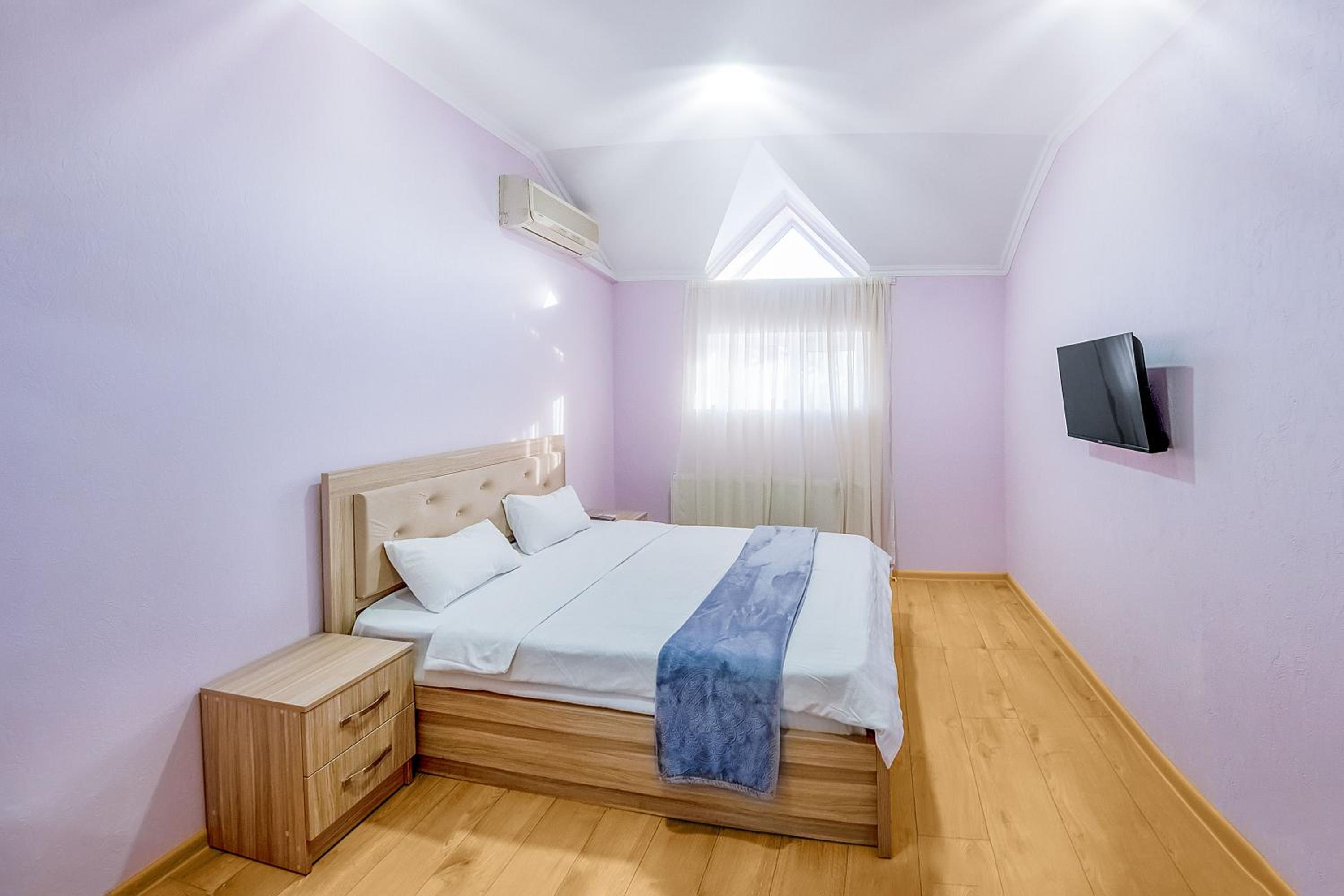 Double Room with Private External Bathroom