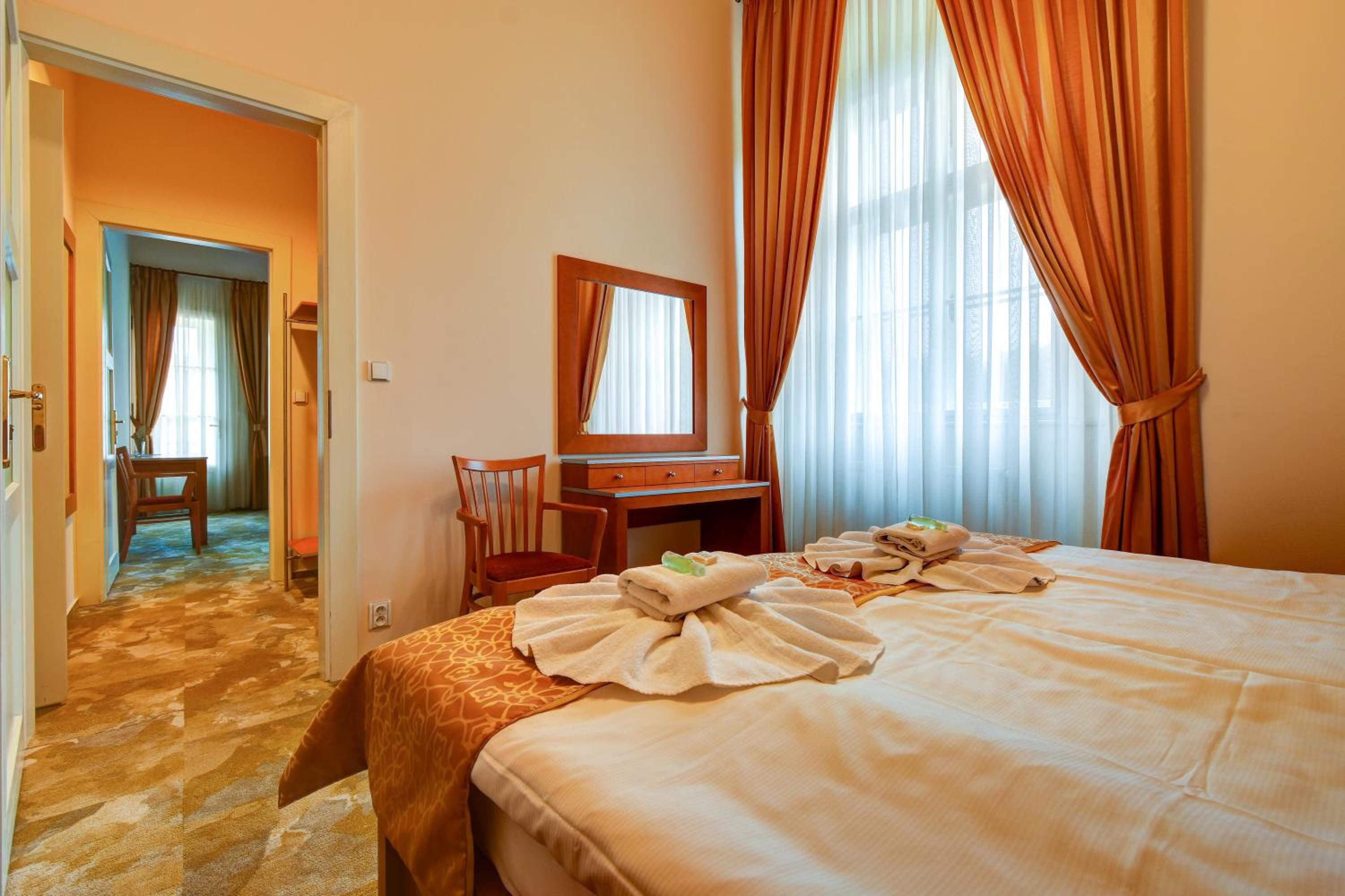 Suite with Terrace photo 1
