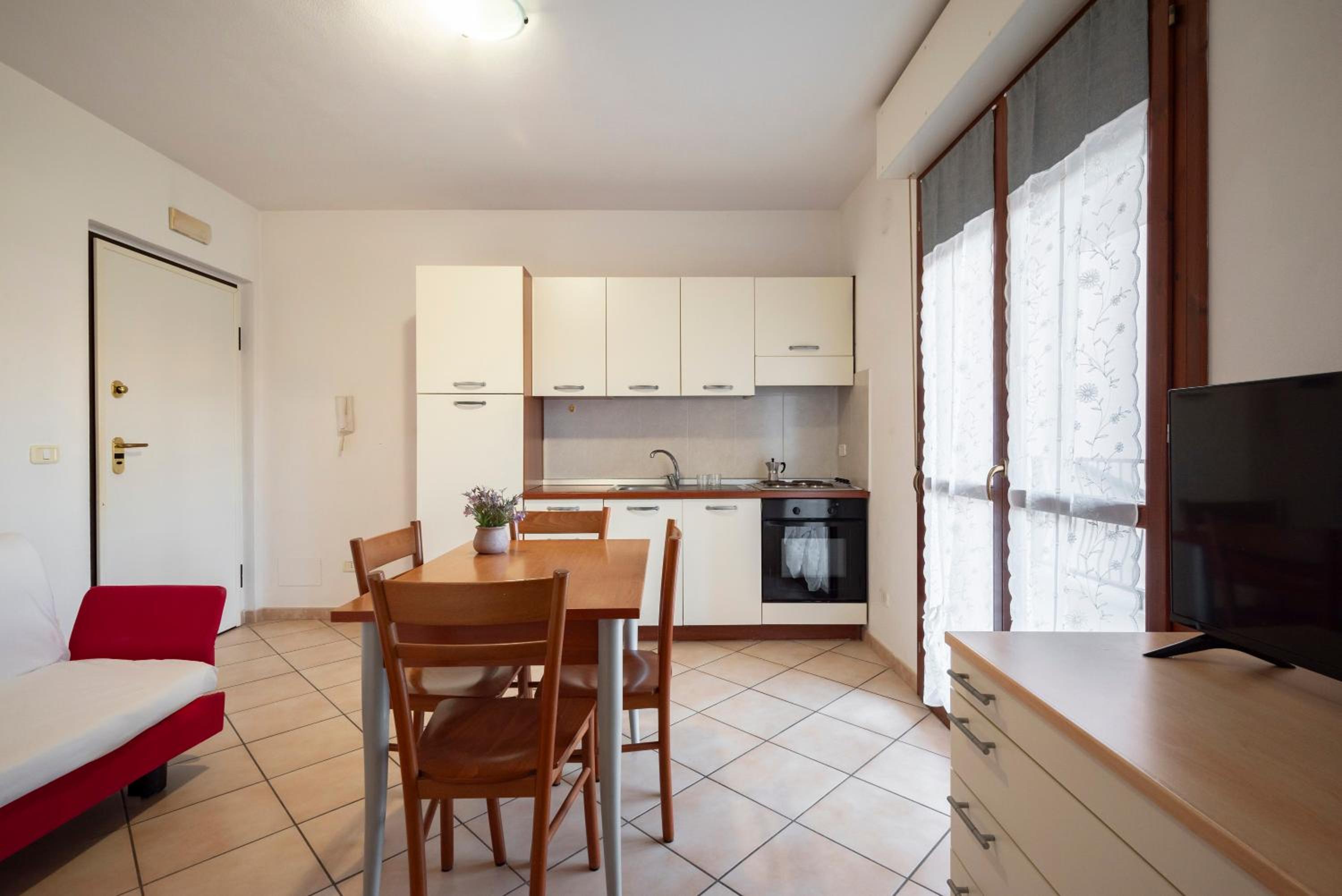Standard Apartment - Photo 5