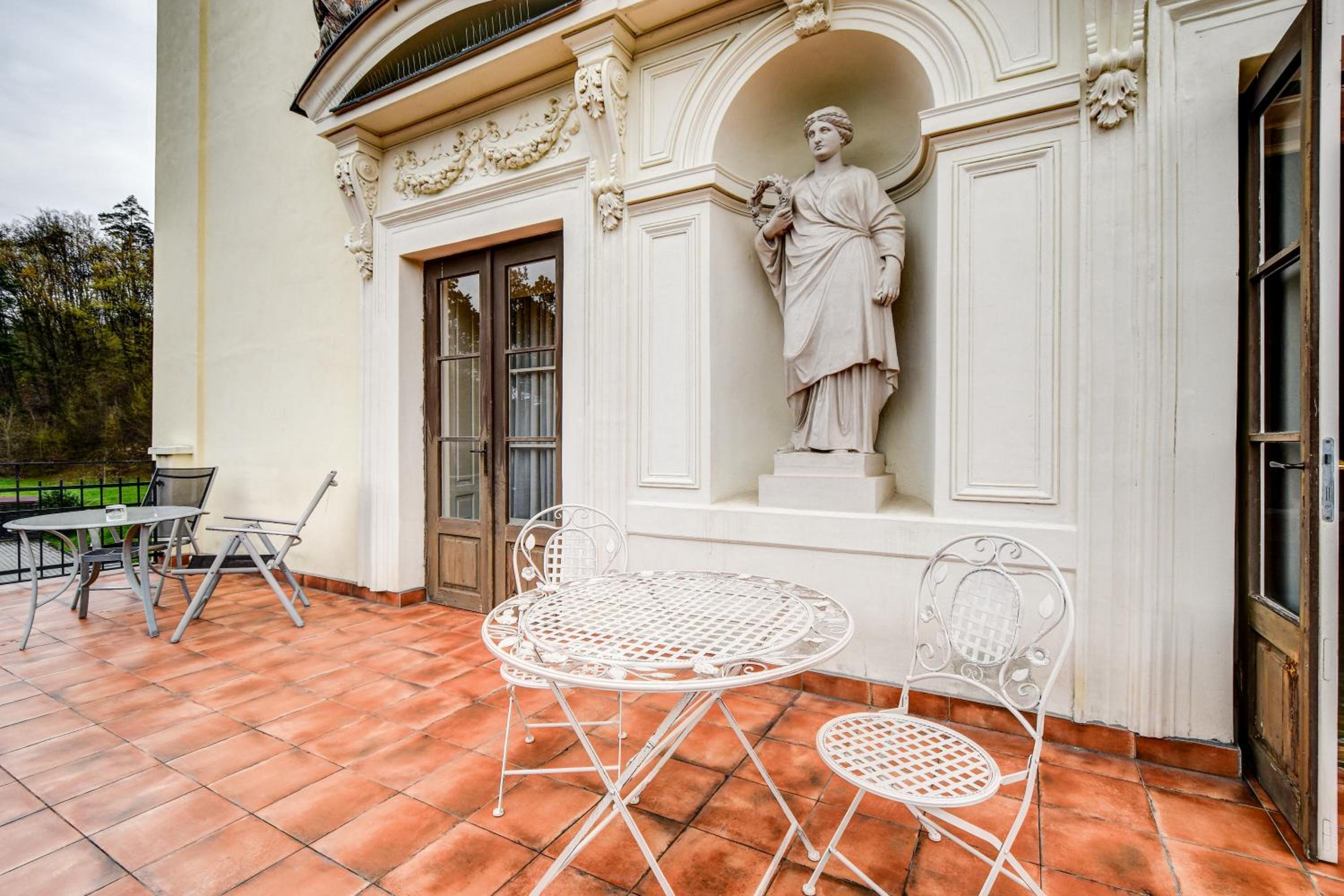 Suite with Terrace photo 2